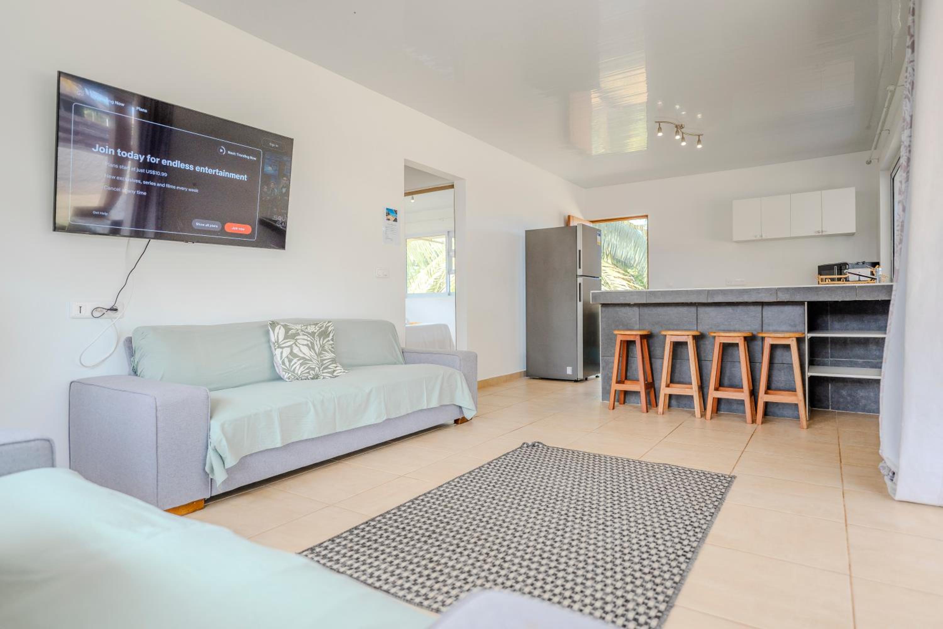 Two-Bedroom House photo 2