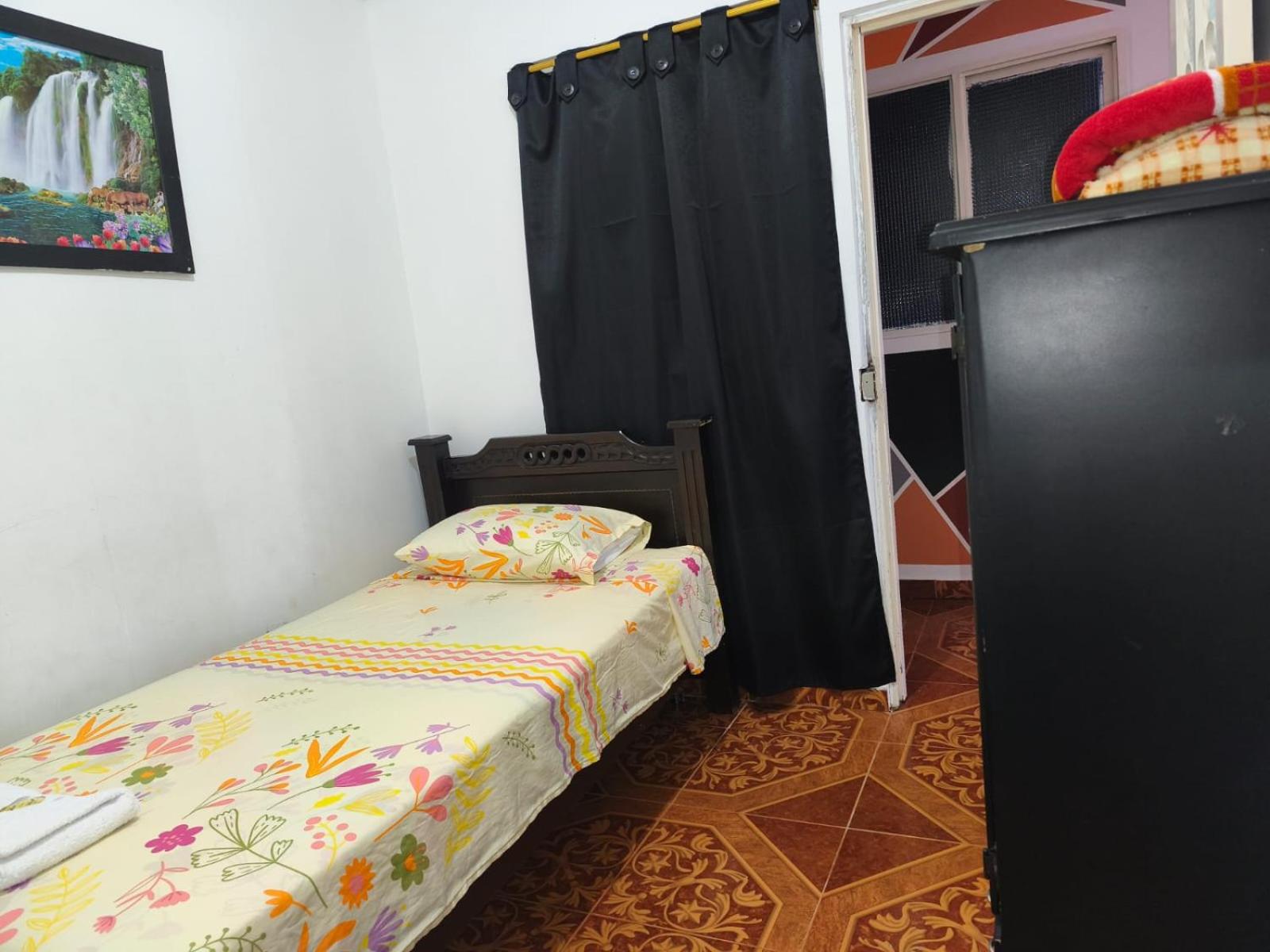 Single Room photo 3