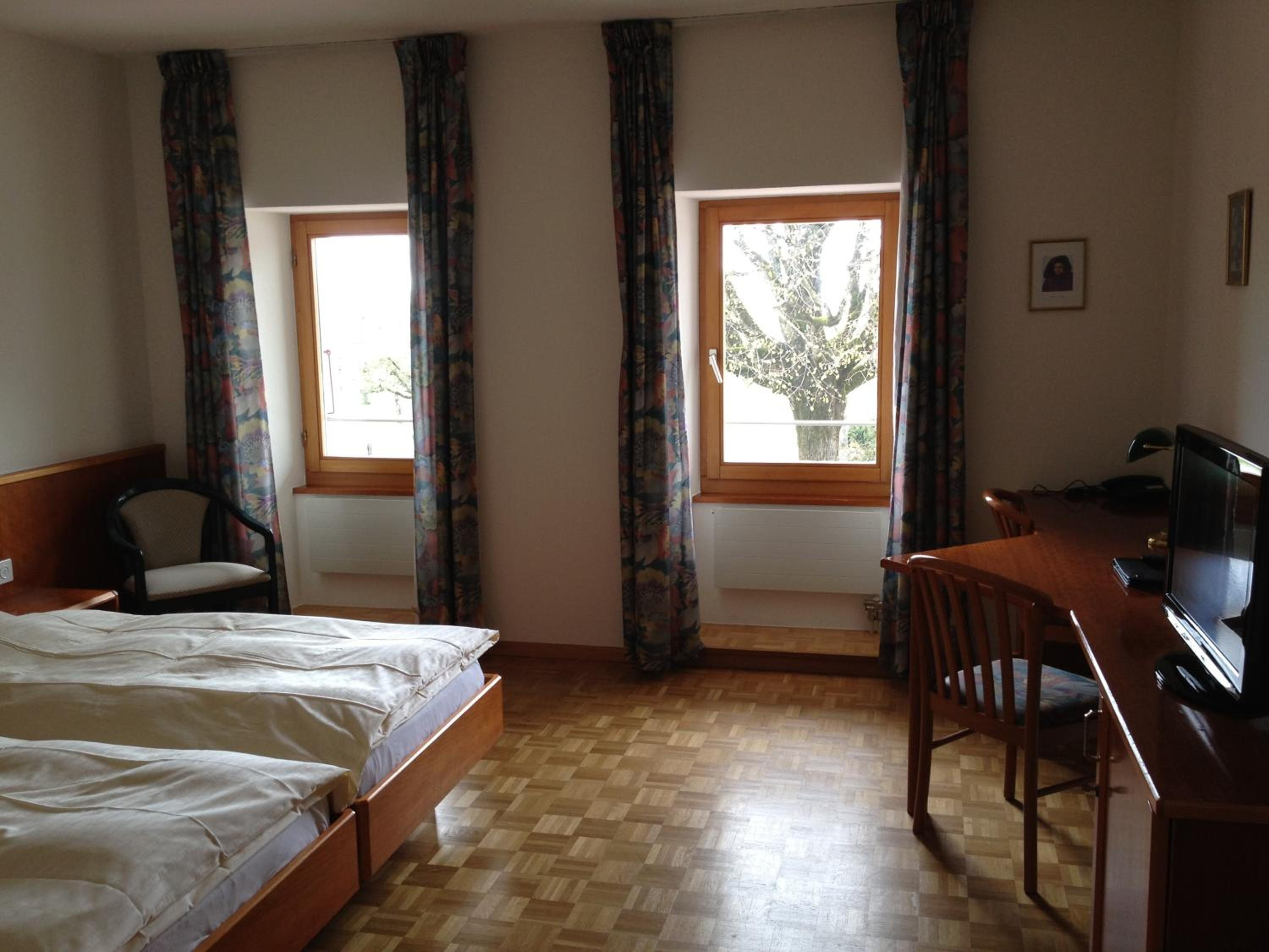 Double or Twin Room photo 2
