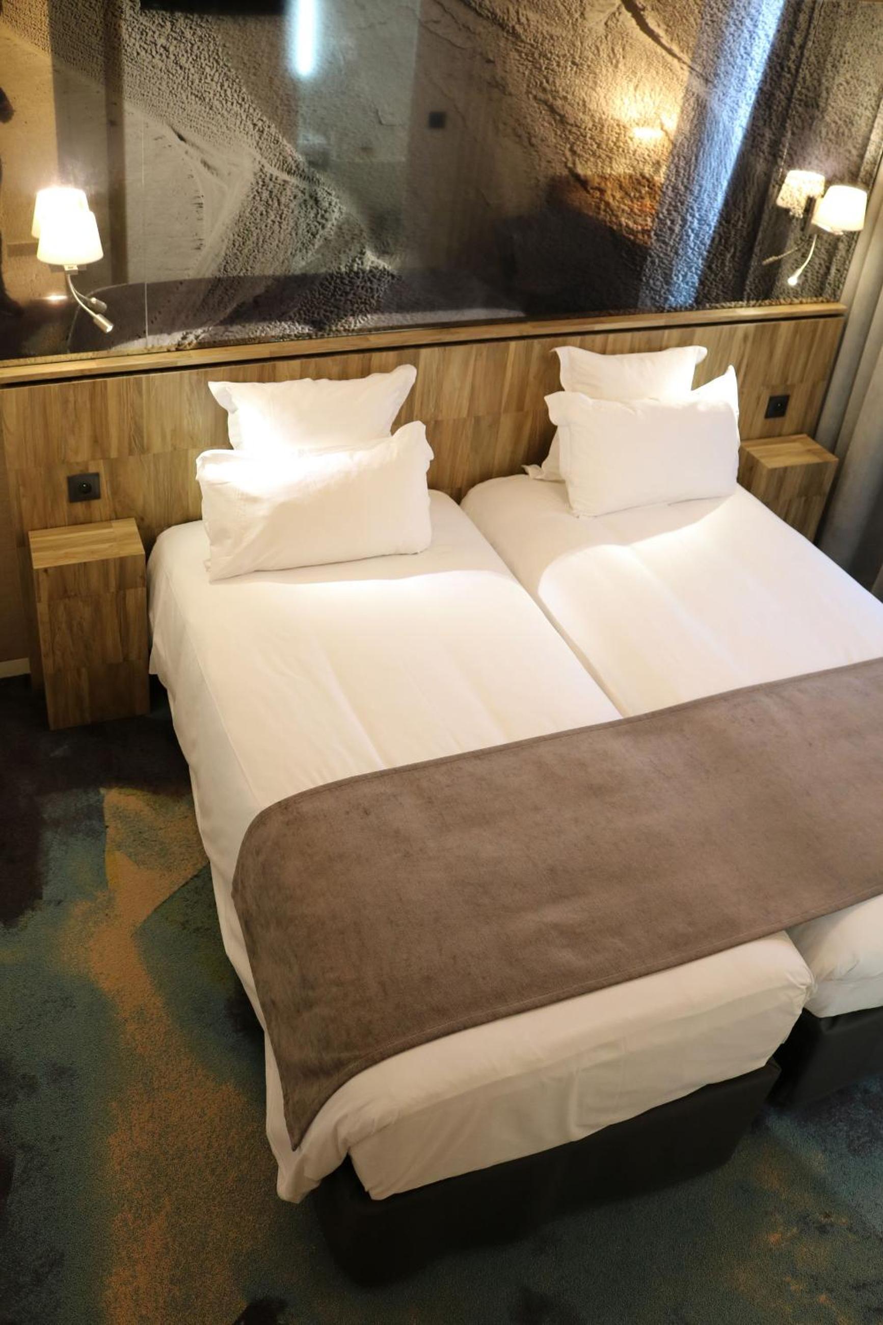 Double Room or Twin Room