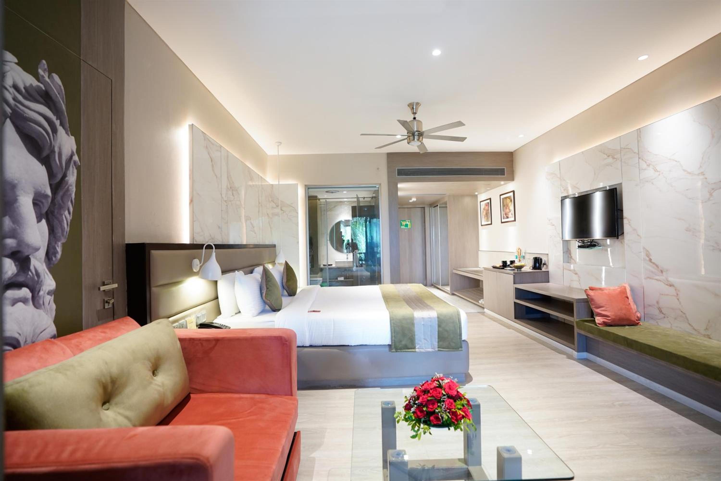 Superior Plus Room with 15% Discount on Food, Soft Beverages , SPA and Saloon  - Photo 5