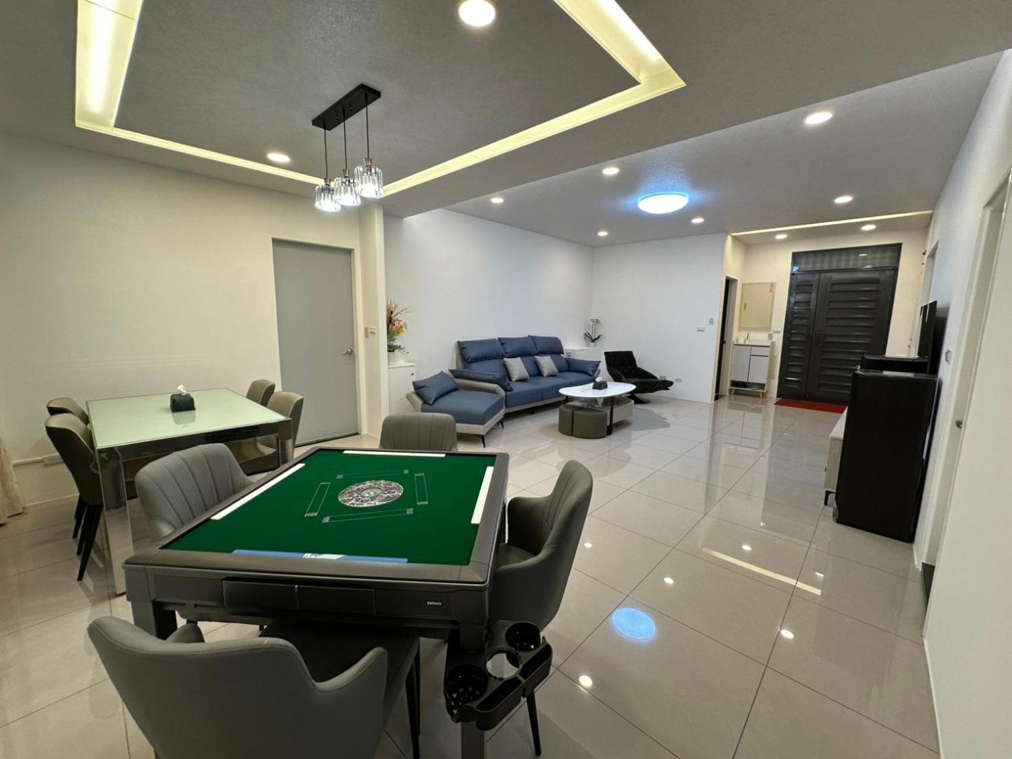 Three-Bedroom Villa photo 2
