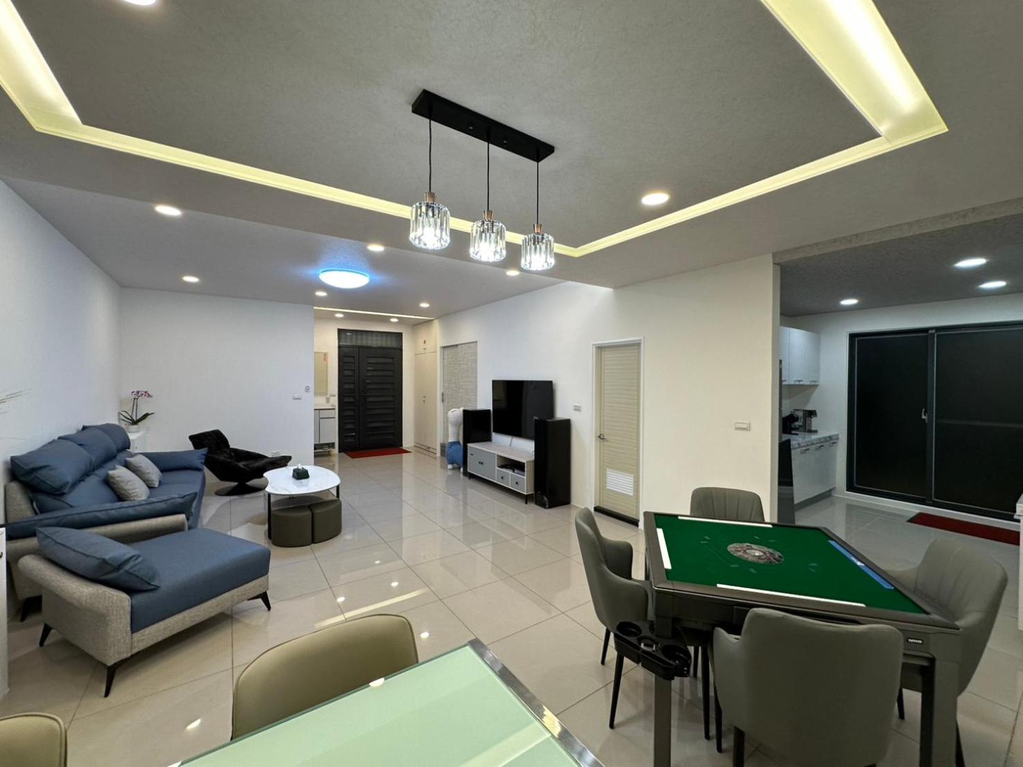 Three-Bedroom Villa photo 3