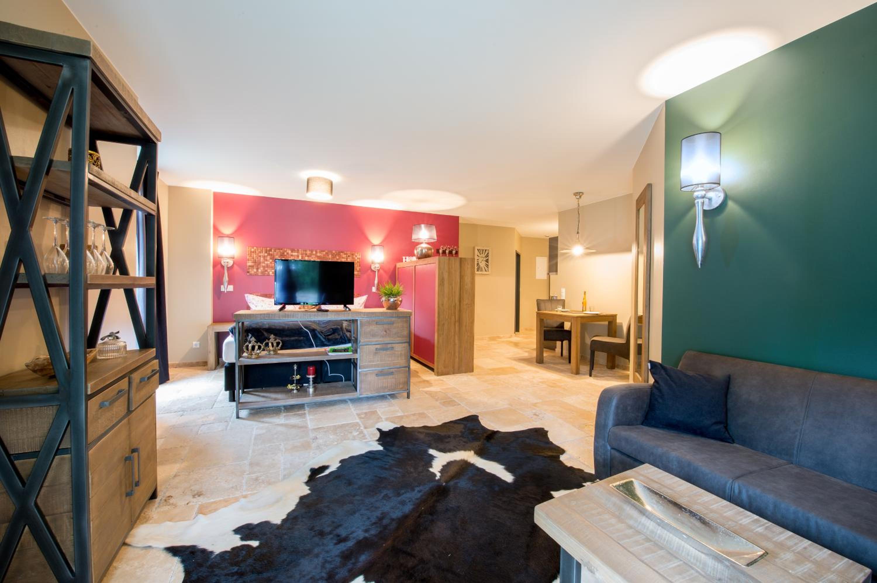 Studio Apartment - Boarding House