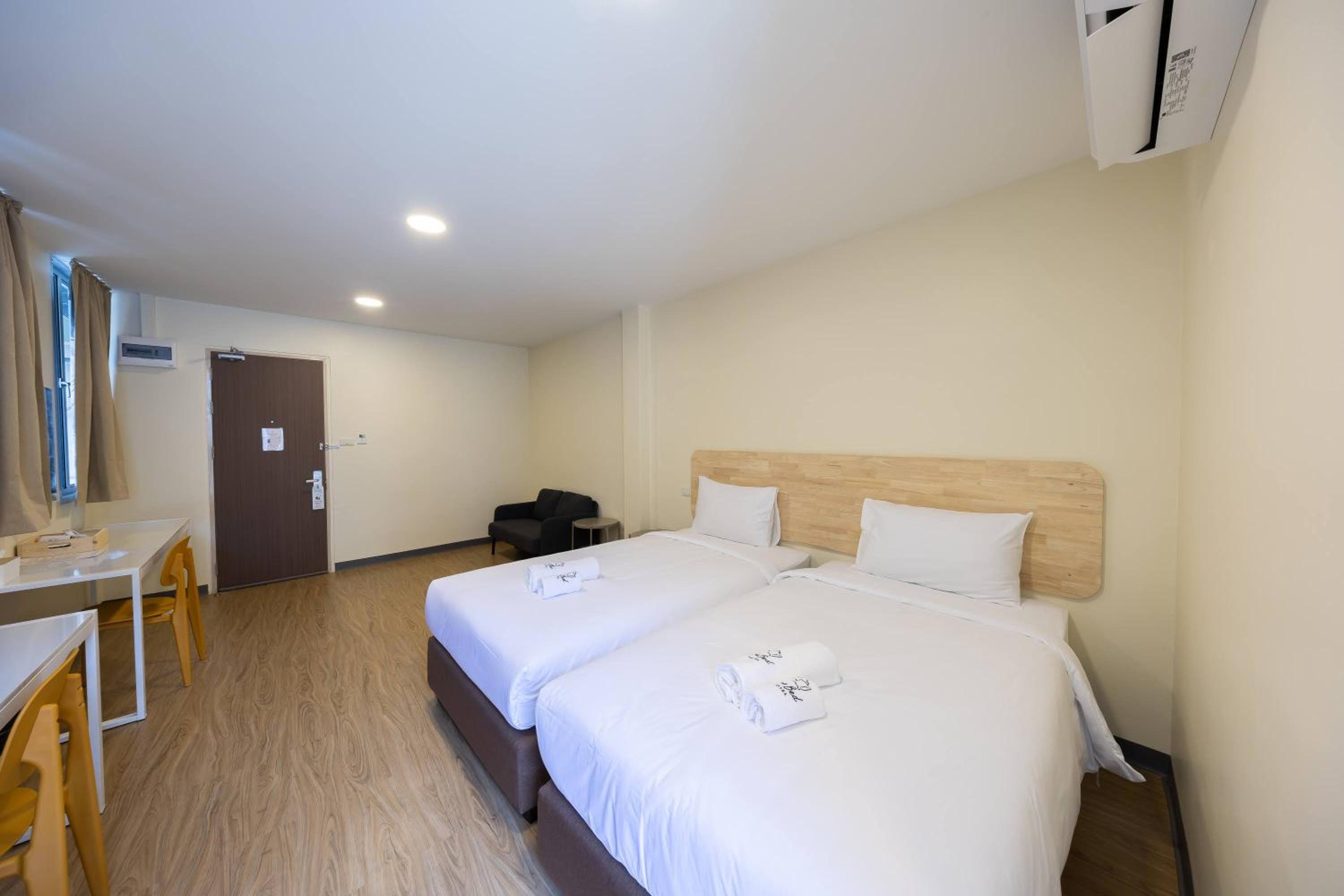 Large Twin Room