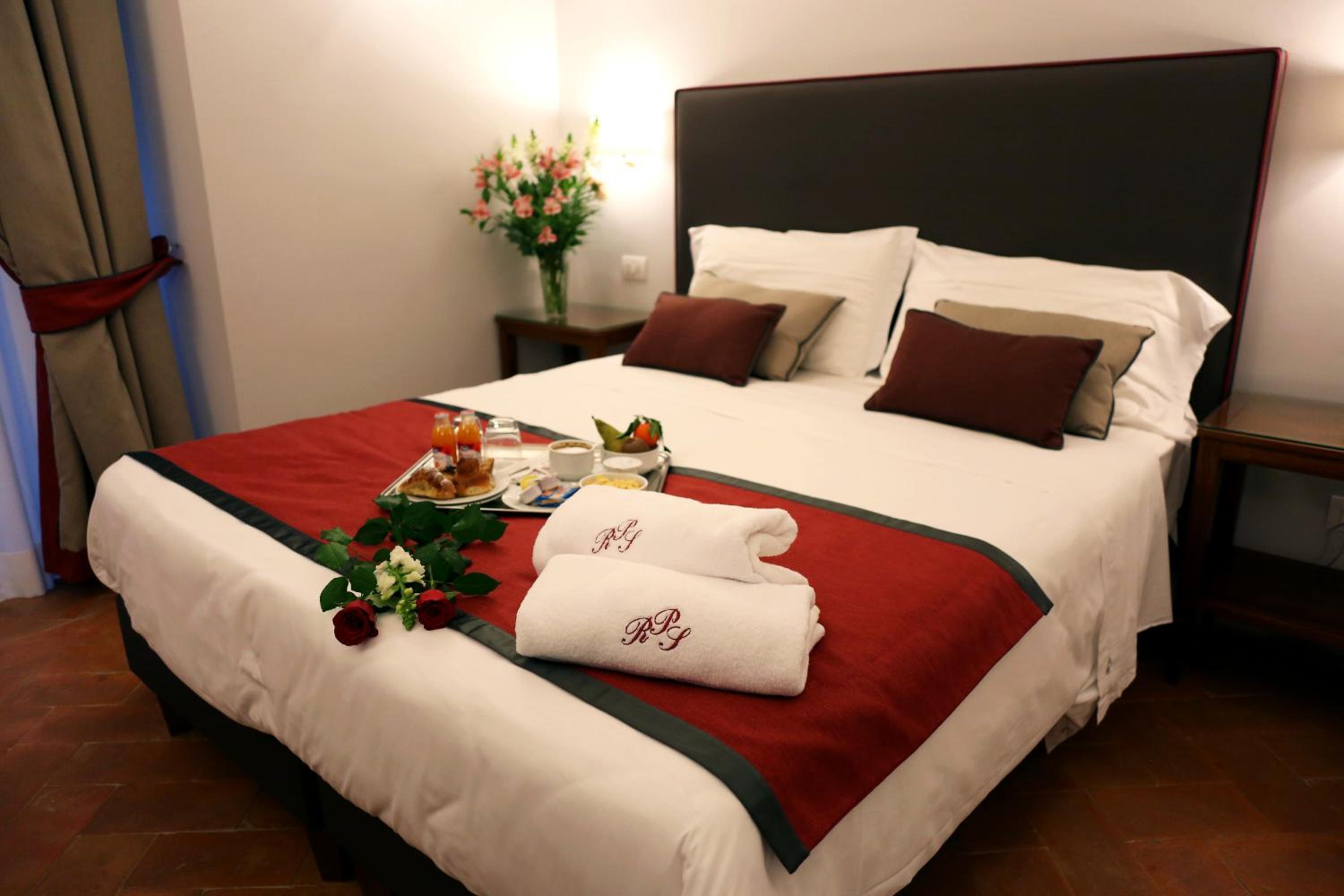 Double /Twin Comfort Room - Photo 5