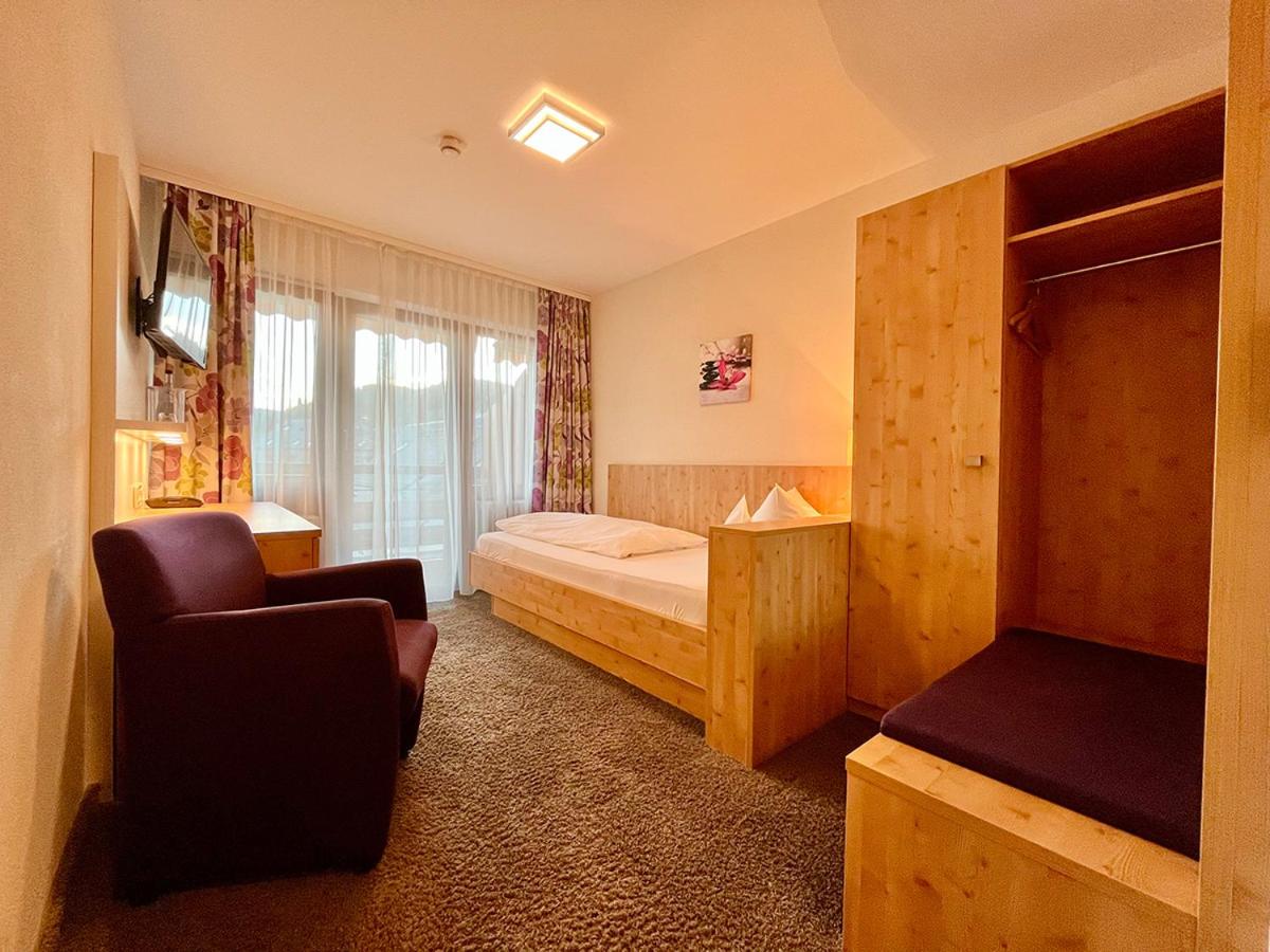 Single Room with Balcony photo 1