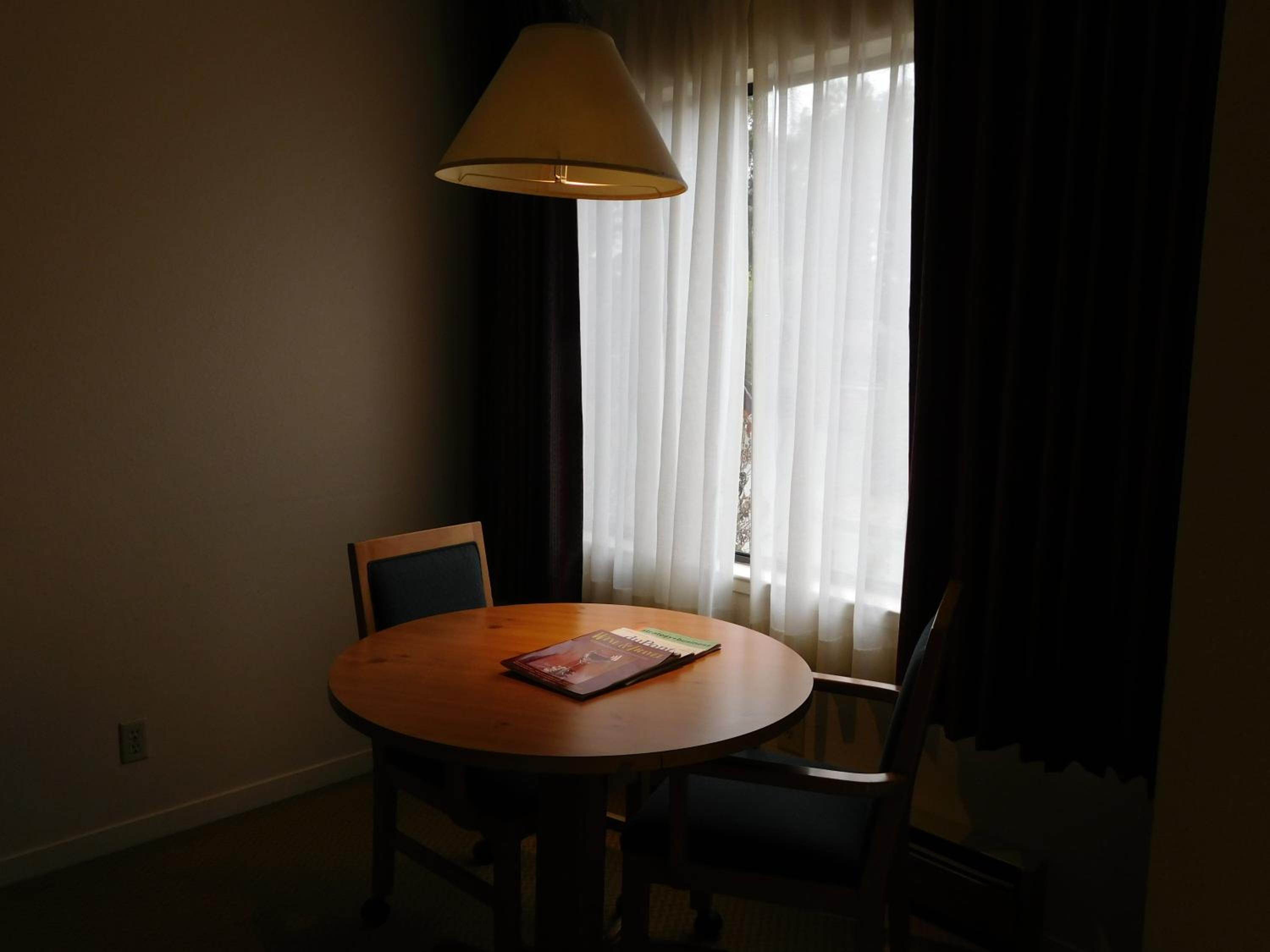 One-Bedroom Apartment - Photo 1