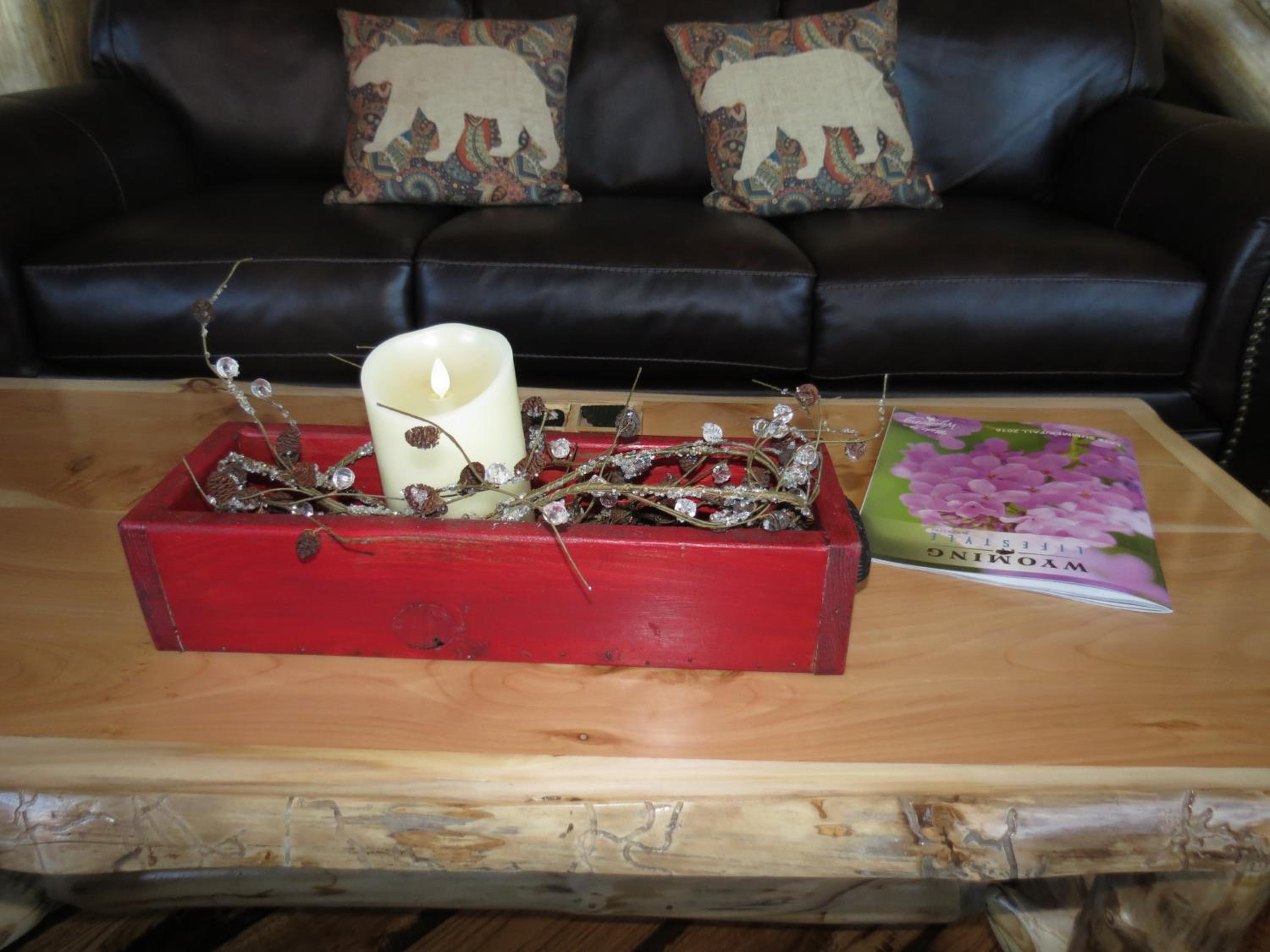 Superior Family Room photo 2