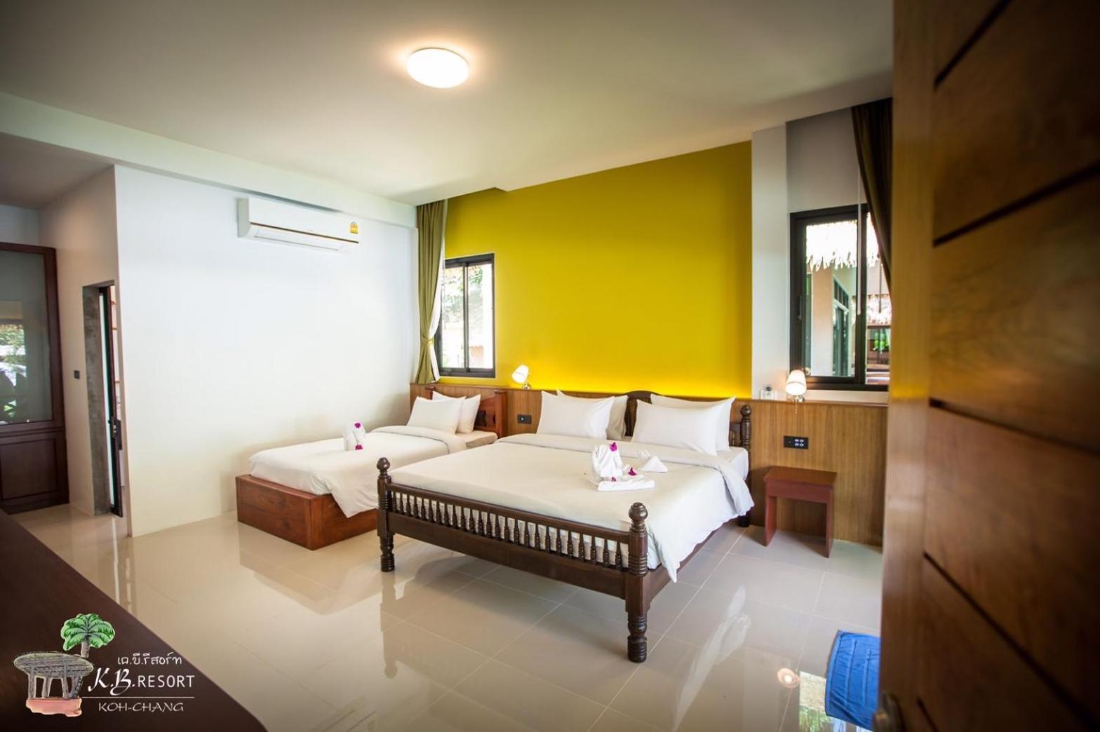 Triple Room