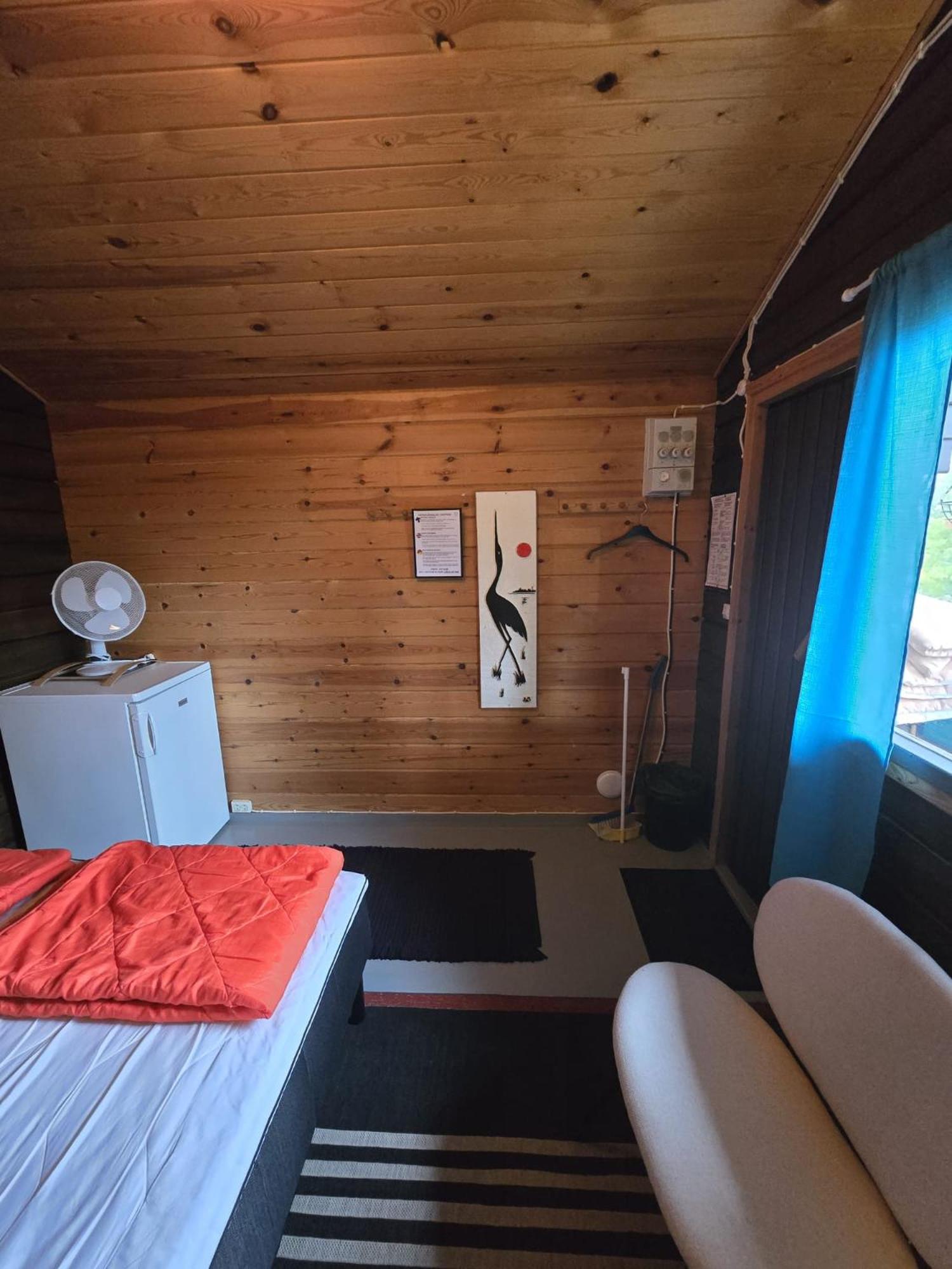 Mobile Home photo 1