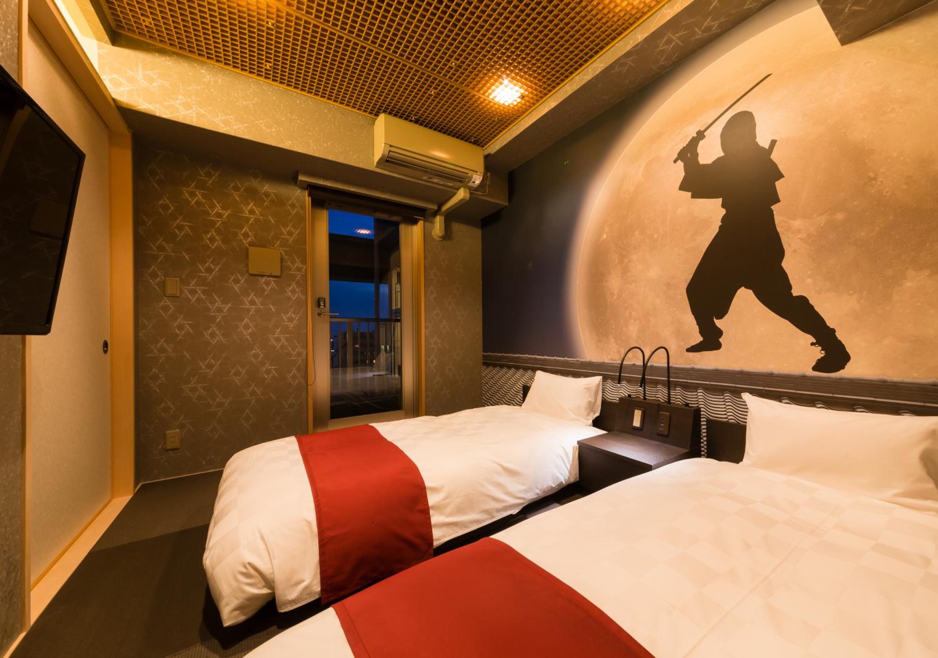Large Twin Room photo 1