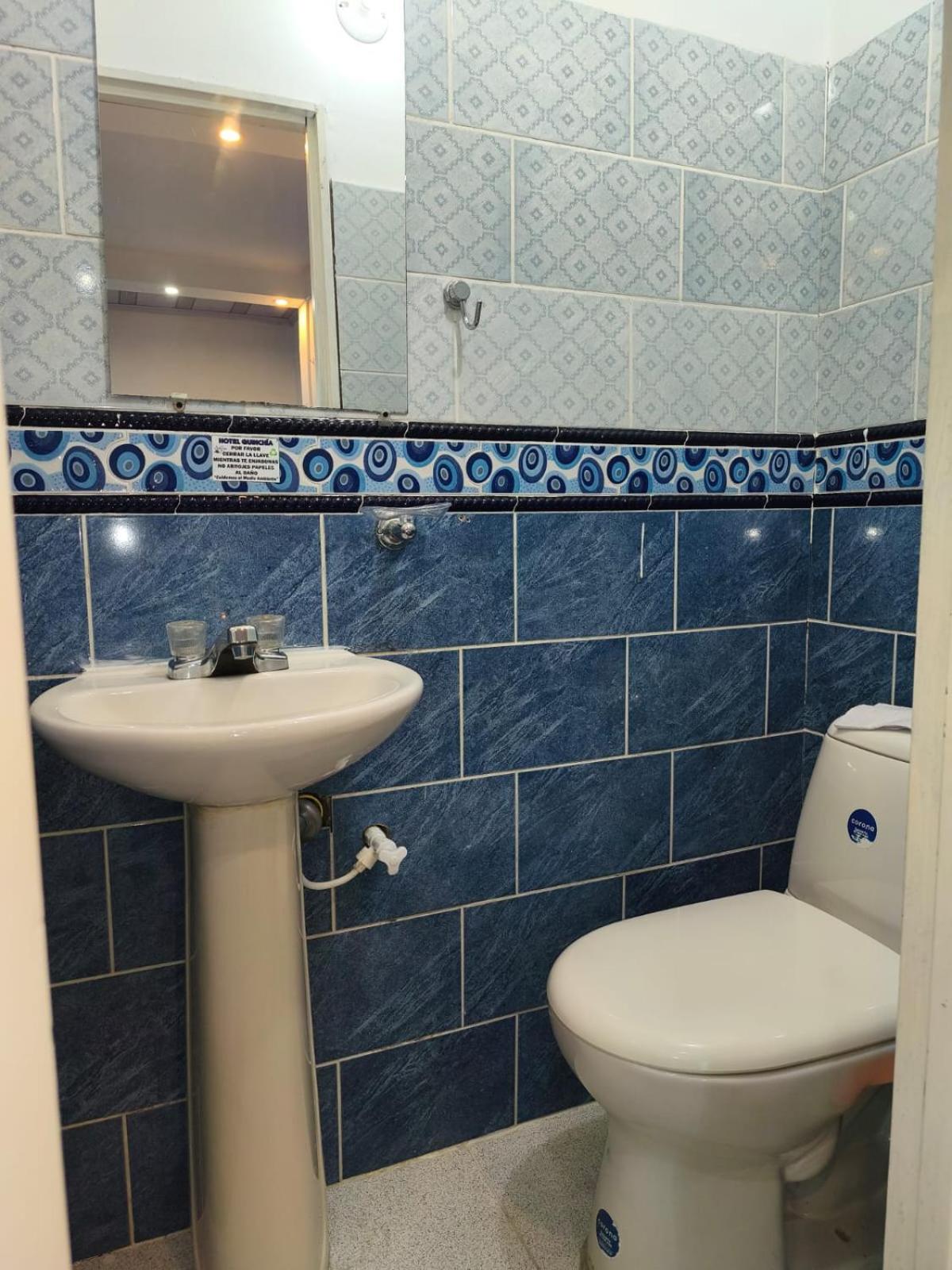 Triple Room with Private Bathroom photo 3