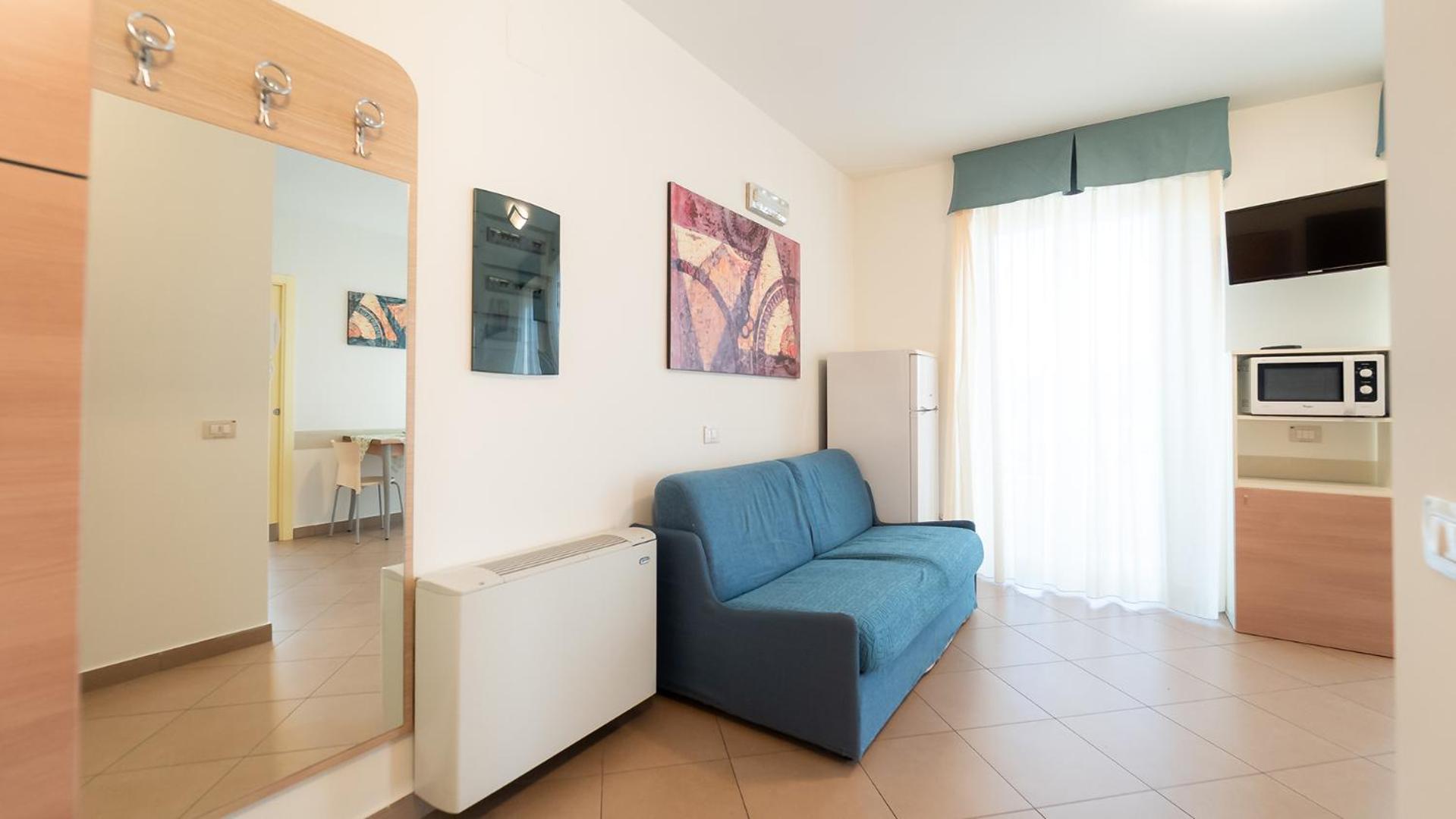One-Bedroom Apartment with Balcony photo 2