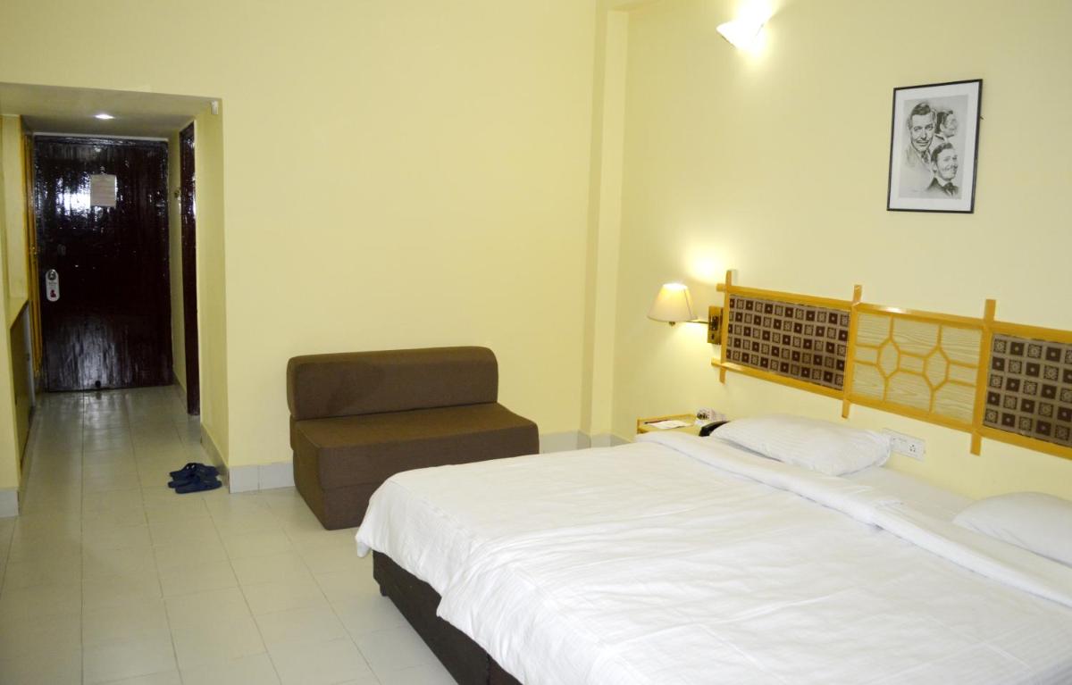 Deluxe Double or Twin Room - Photo 7