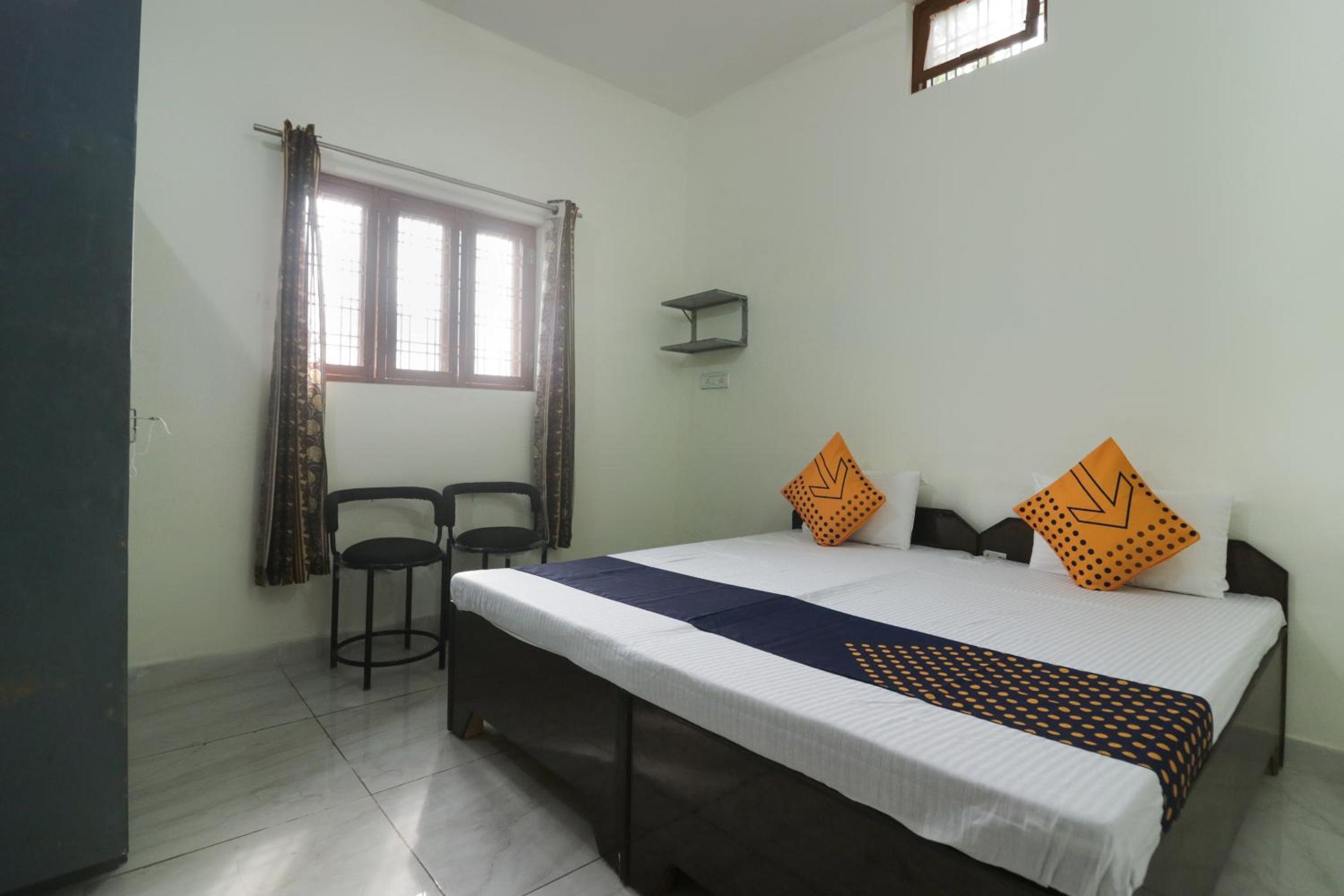 Standard Double Room photo 1