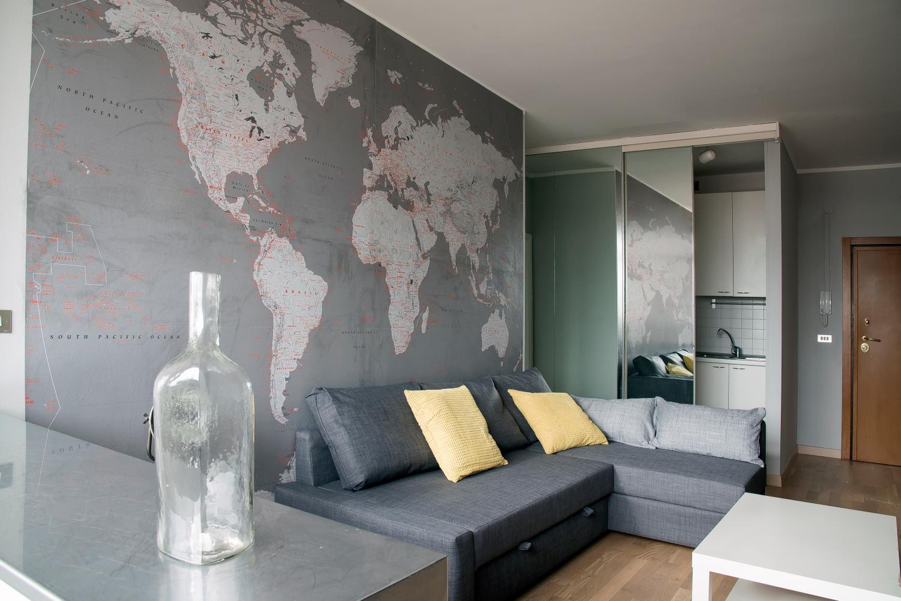 One-Bedroom Apartment with Balcony photo 1