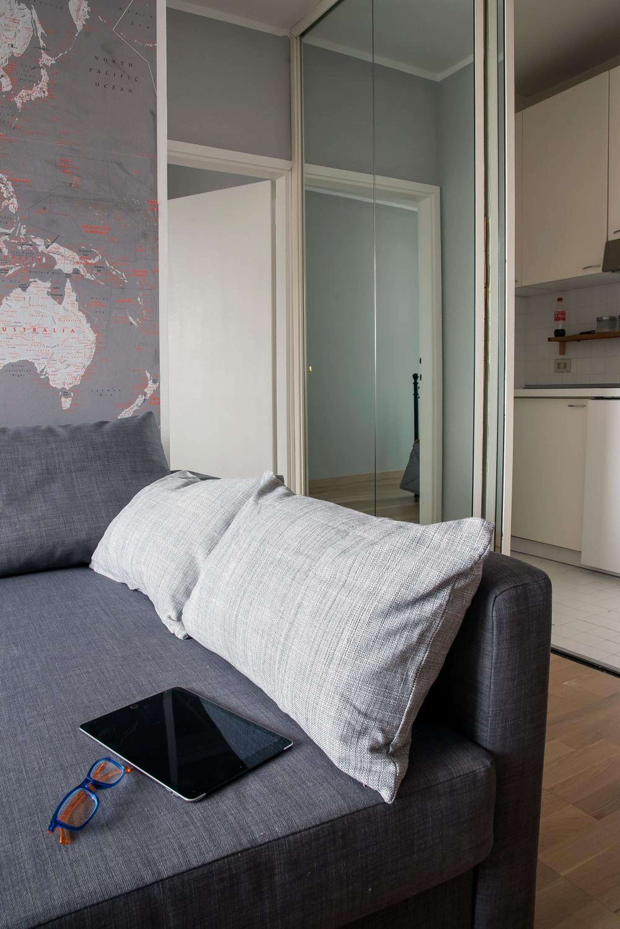 One-Bedroom Apartment with Balcony photo 2
