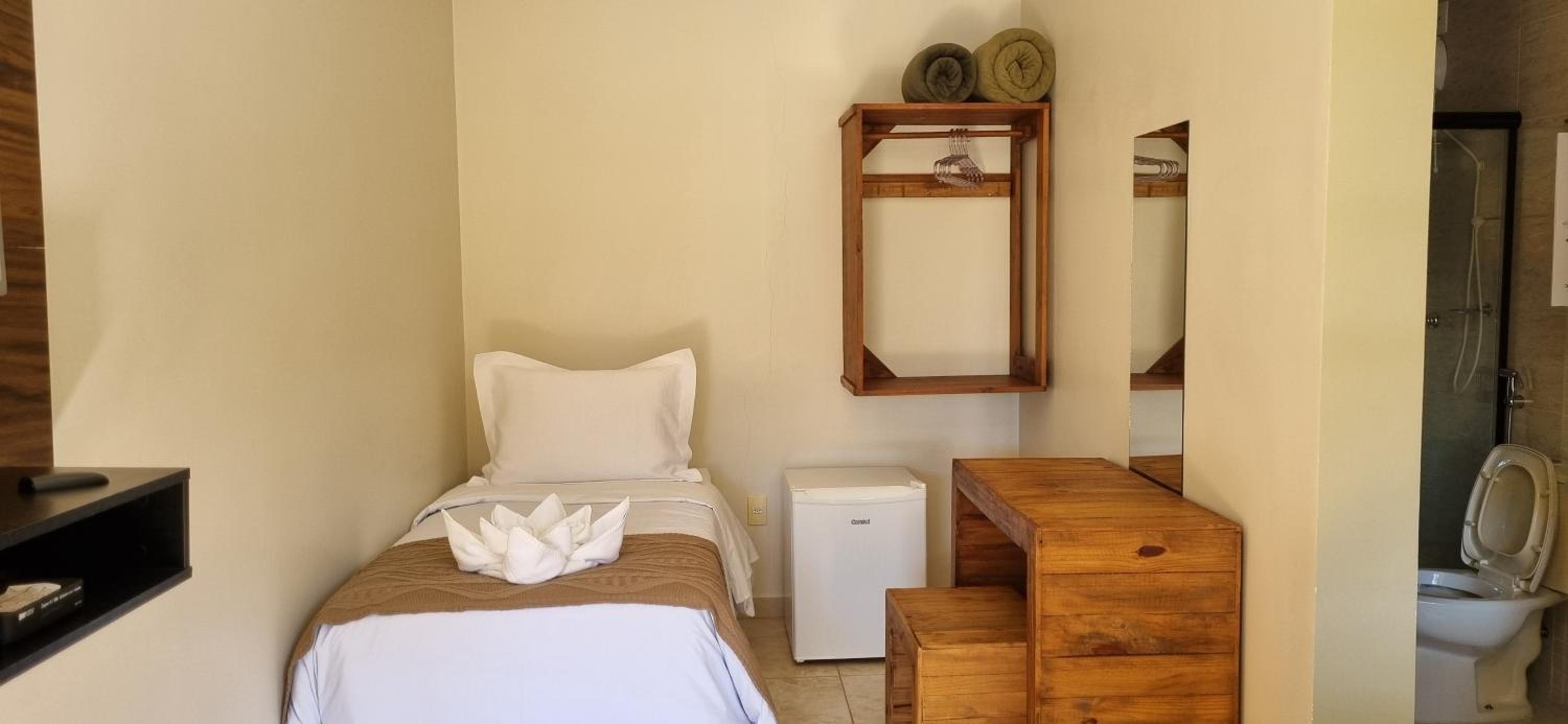 Triple Room with Lake View photo 3