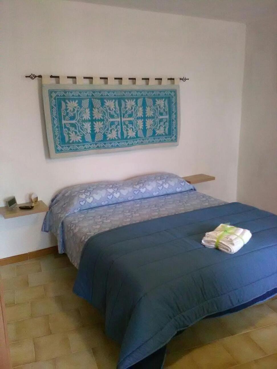 Double Room - Photo 7