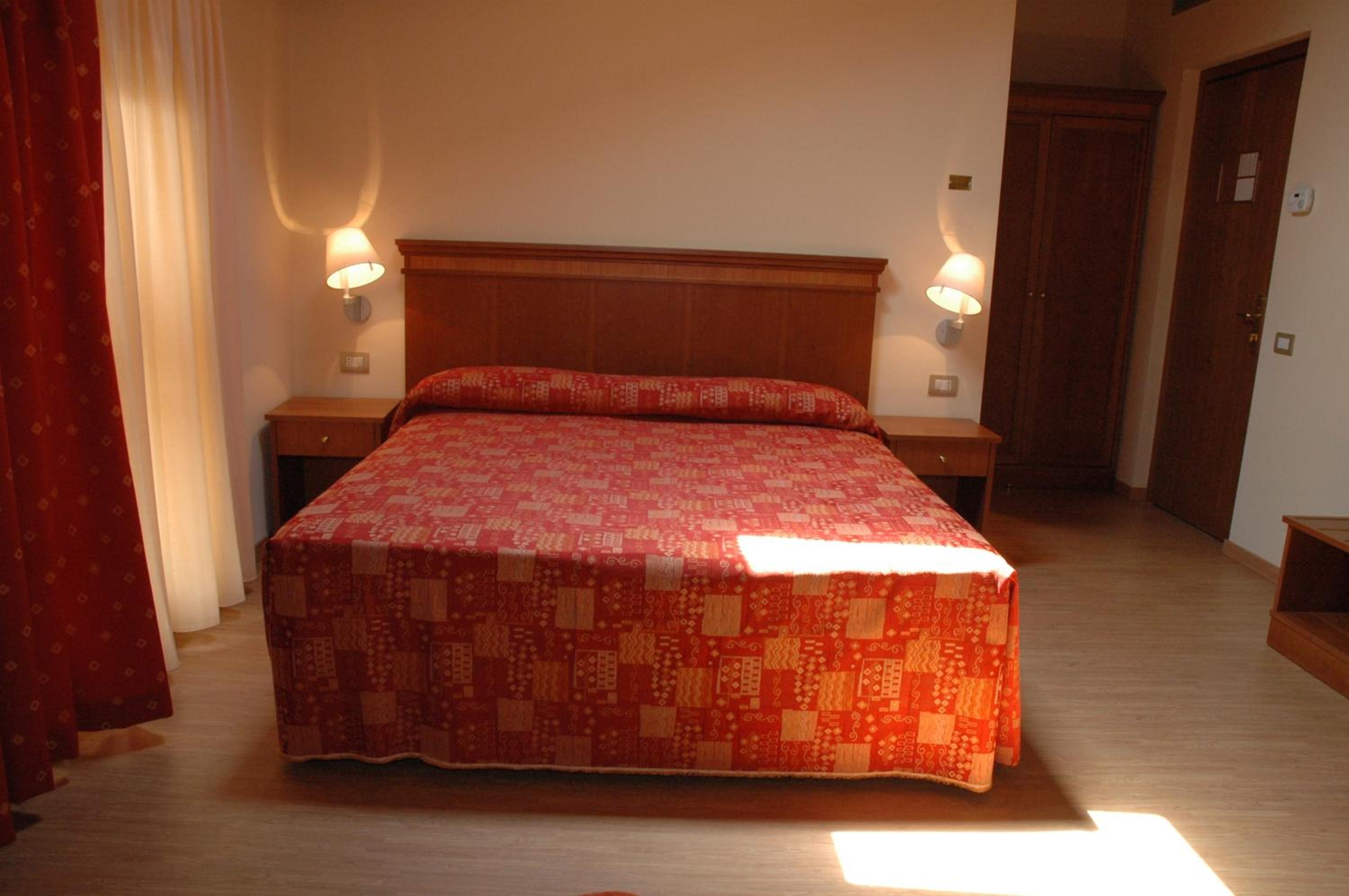 Triple Room - Photo 4