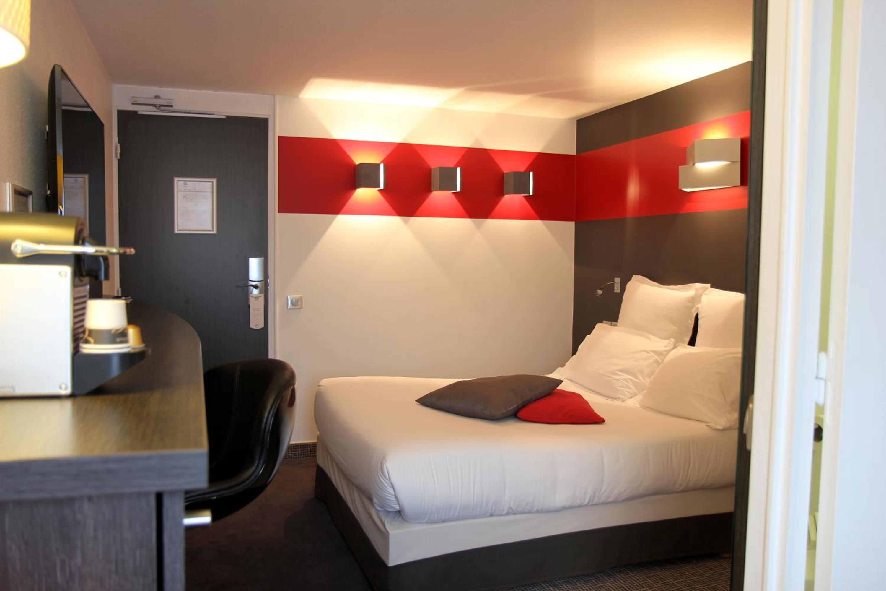 Premium Double Room photo 2