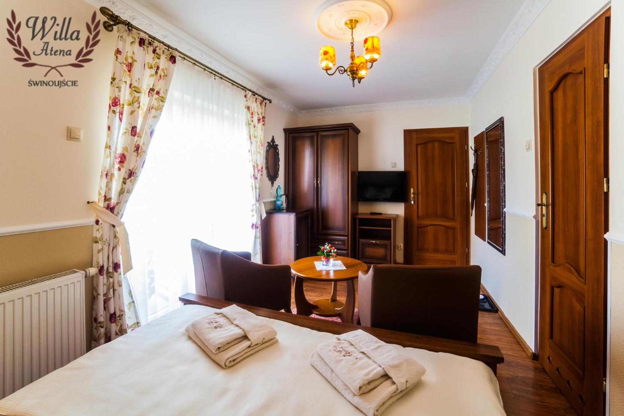 Double Room - Photo 3