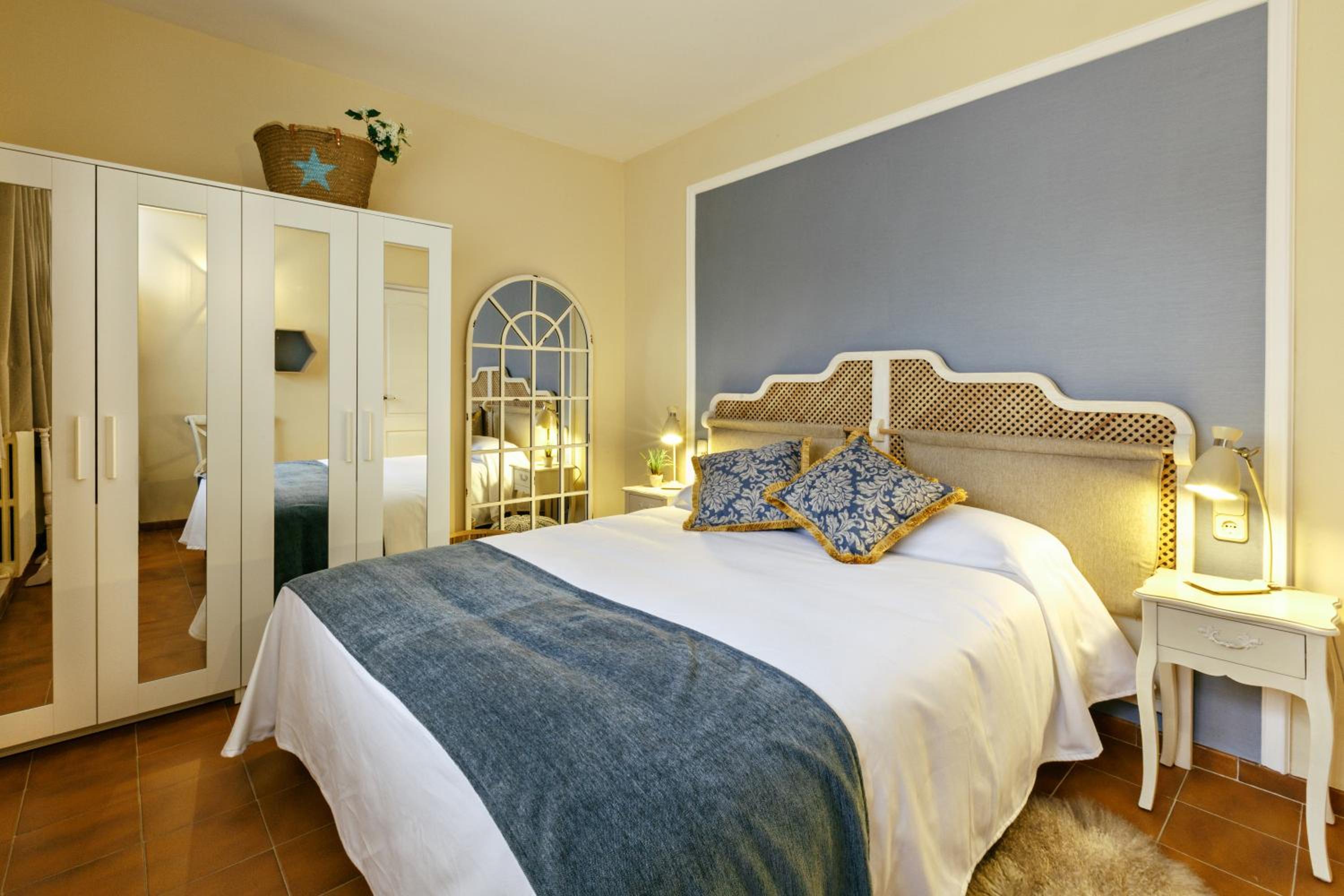 Three-Bedroom Villa photo 3