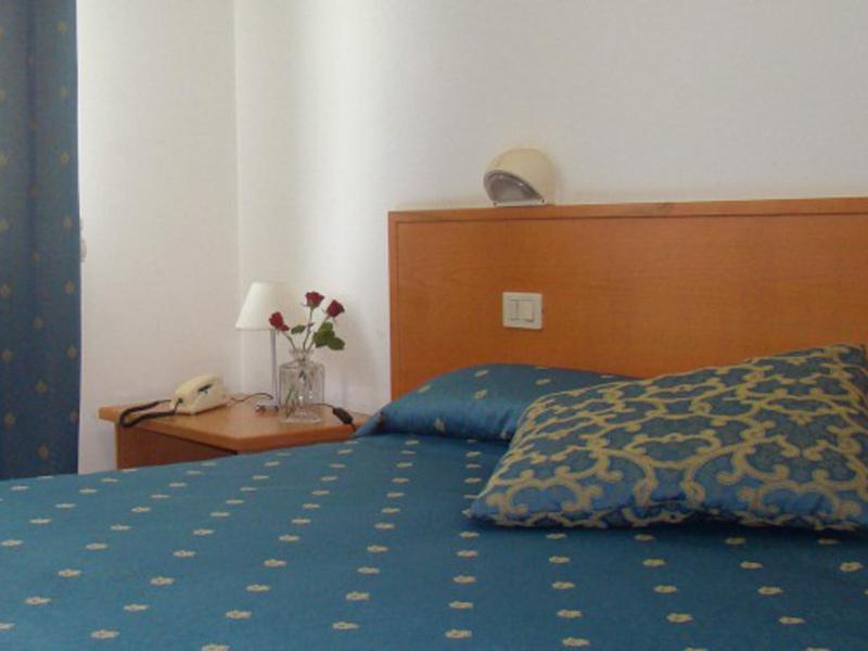 Double or Twin Room photo 1