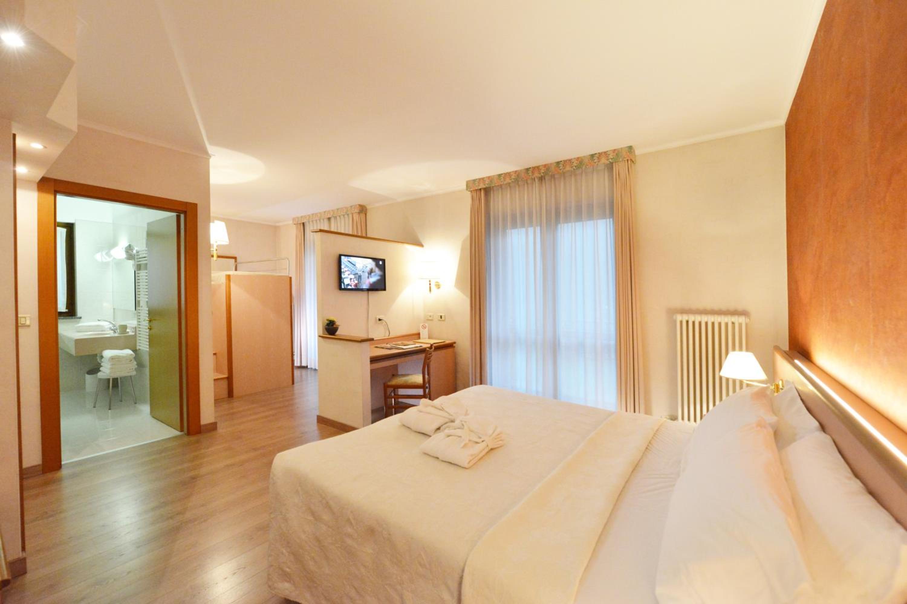 Quadruple Room photo 2