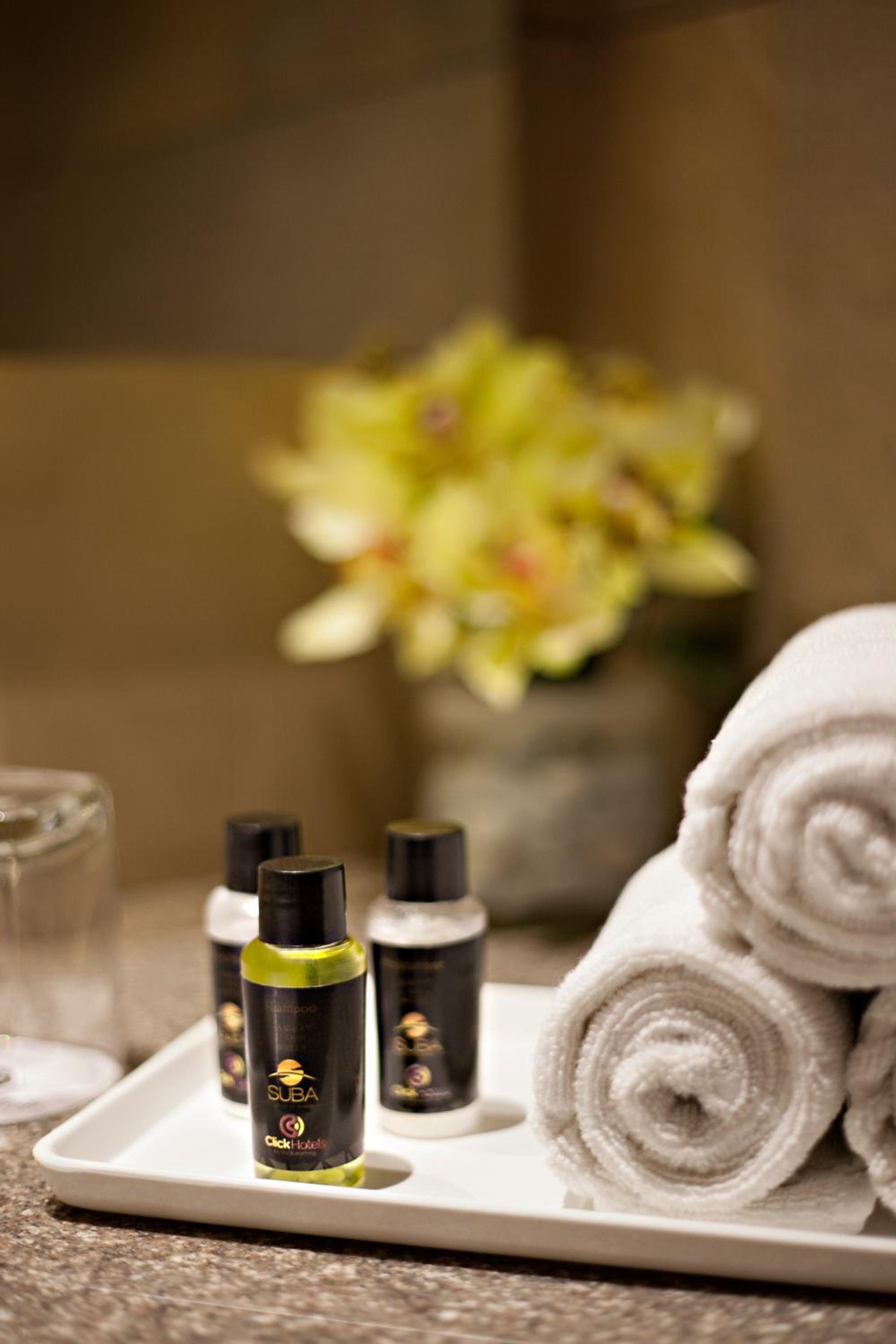 Deluxe Double or Twin Room - 10% off on Laundry, 10% off on FNB, Complimentary Drivers accommodations photo 2