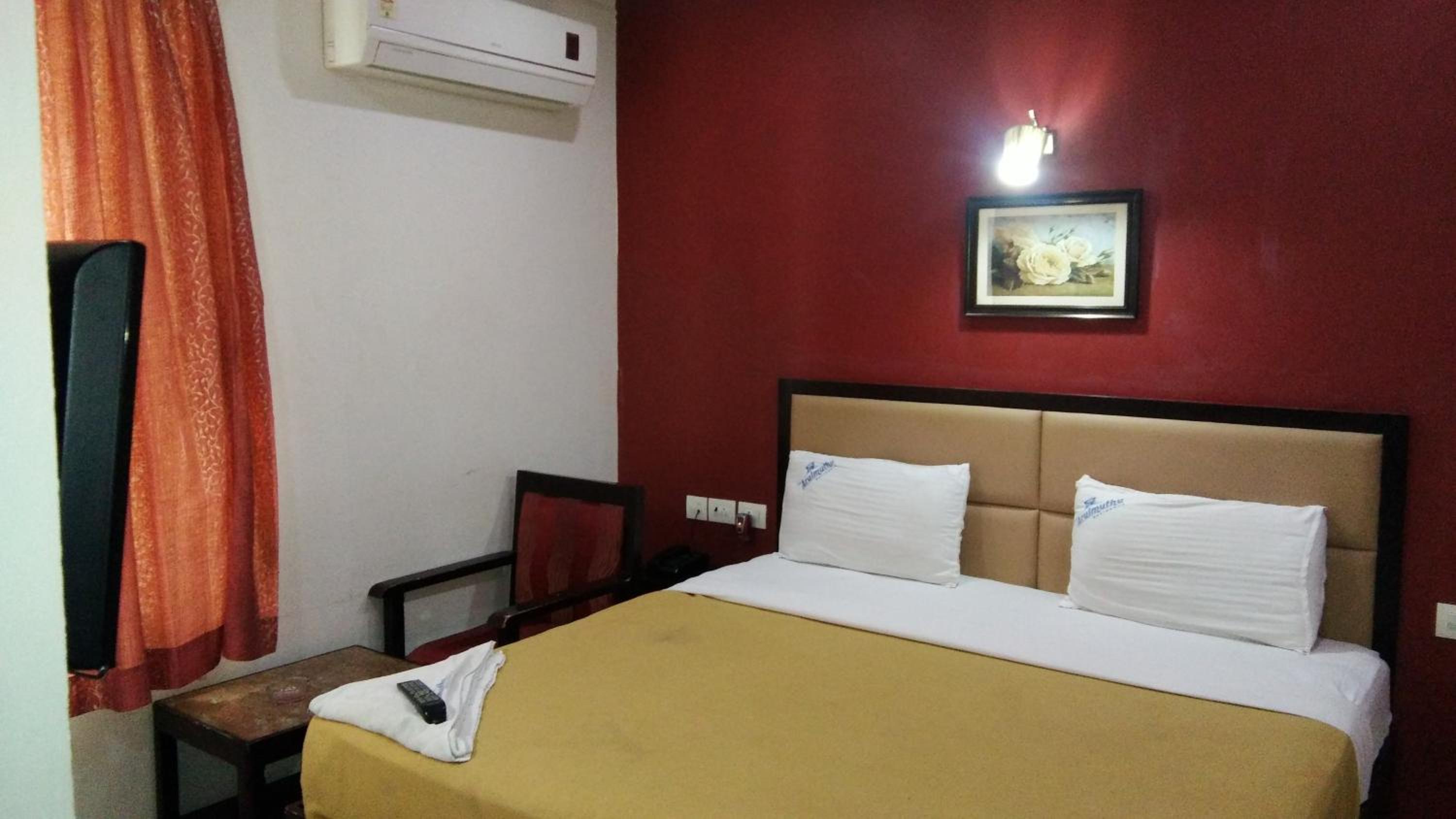 Budget Double Room photo 2