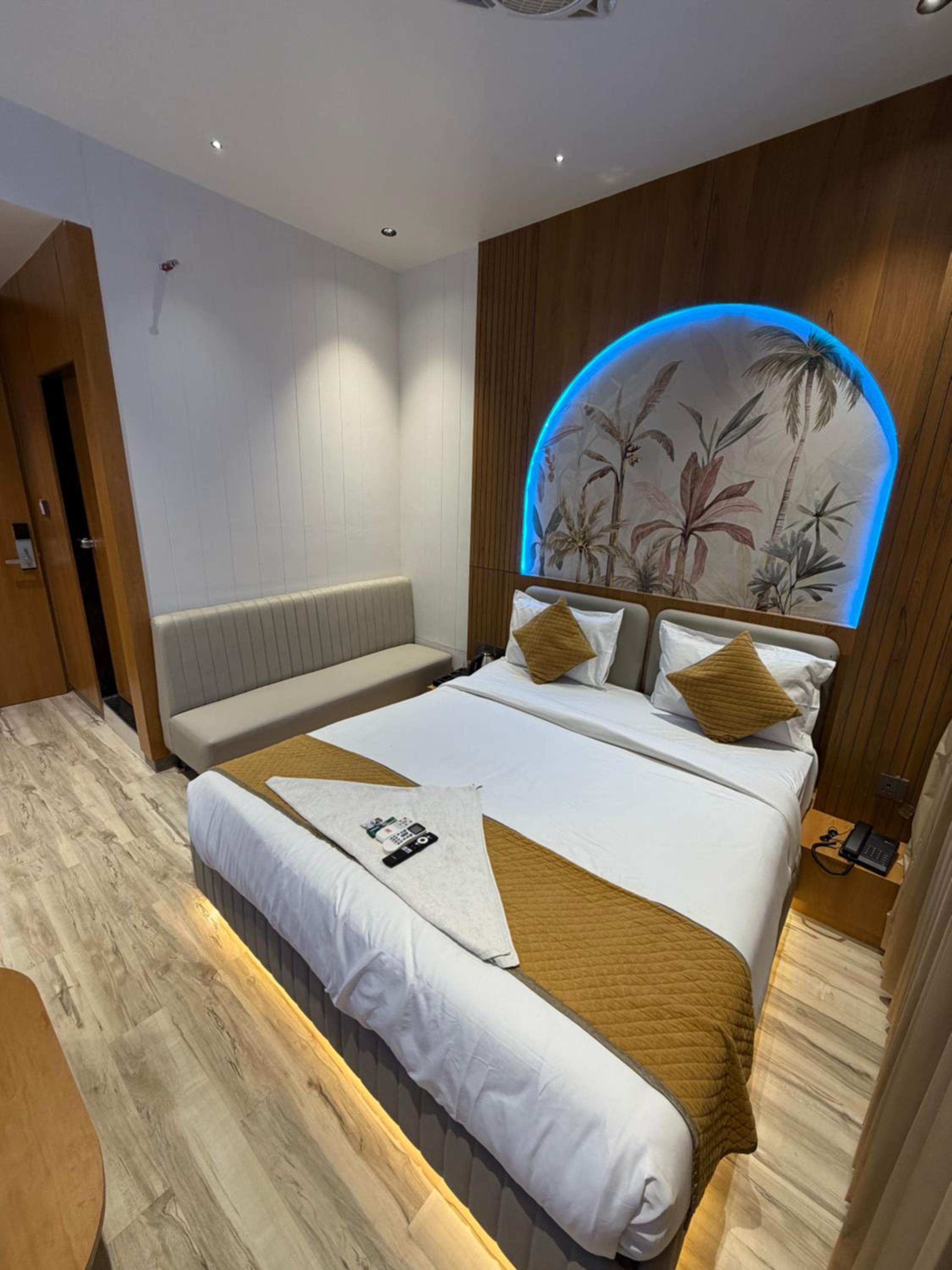 Budget Double Room photo 2