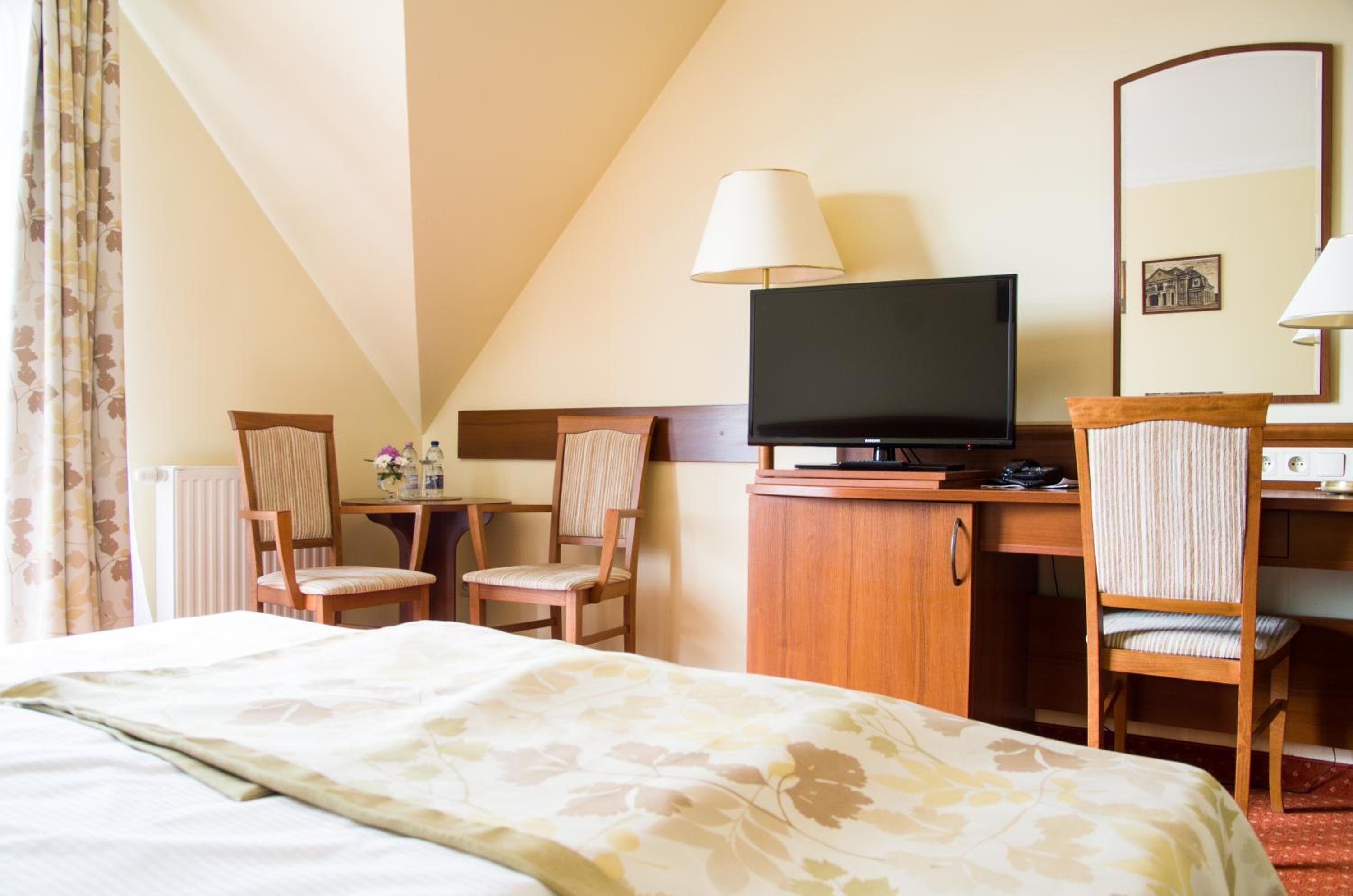 Standard Double or Twin Room (Yellow Building) - Photo 1