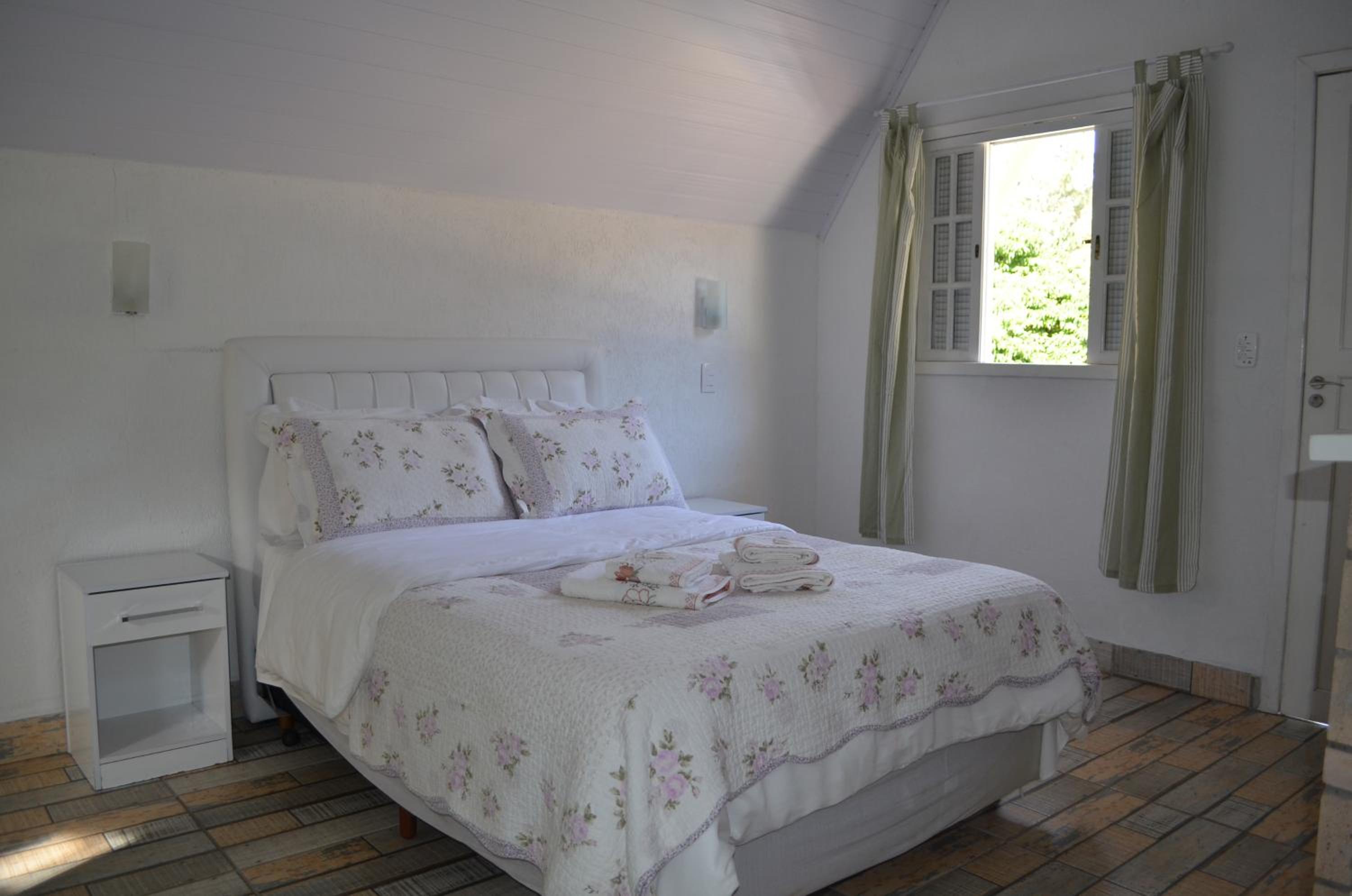 Chalet (2 Adults)