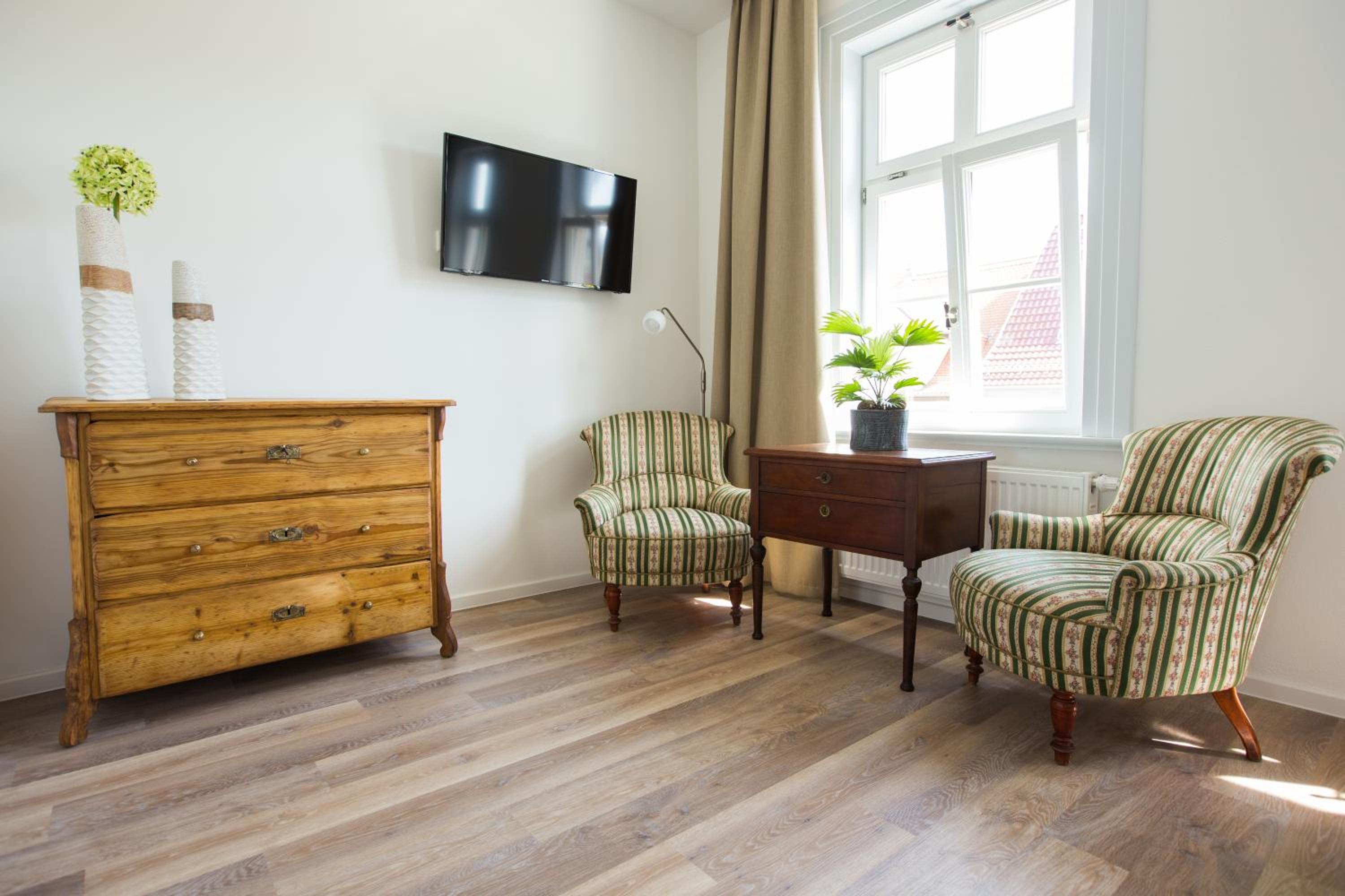 Standard Double Room - Photo 24