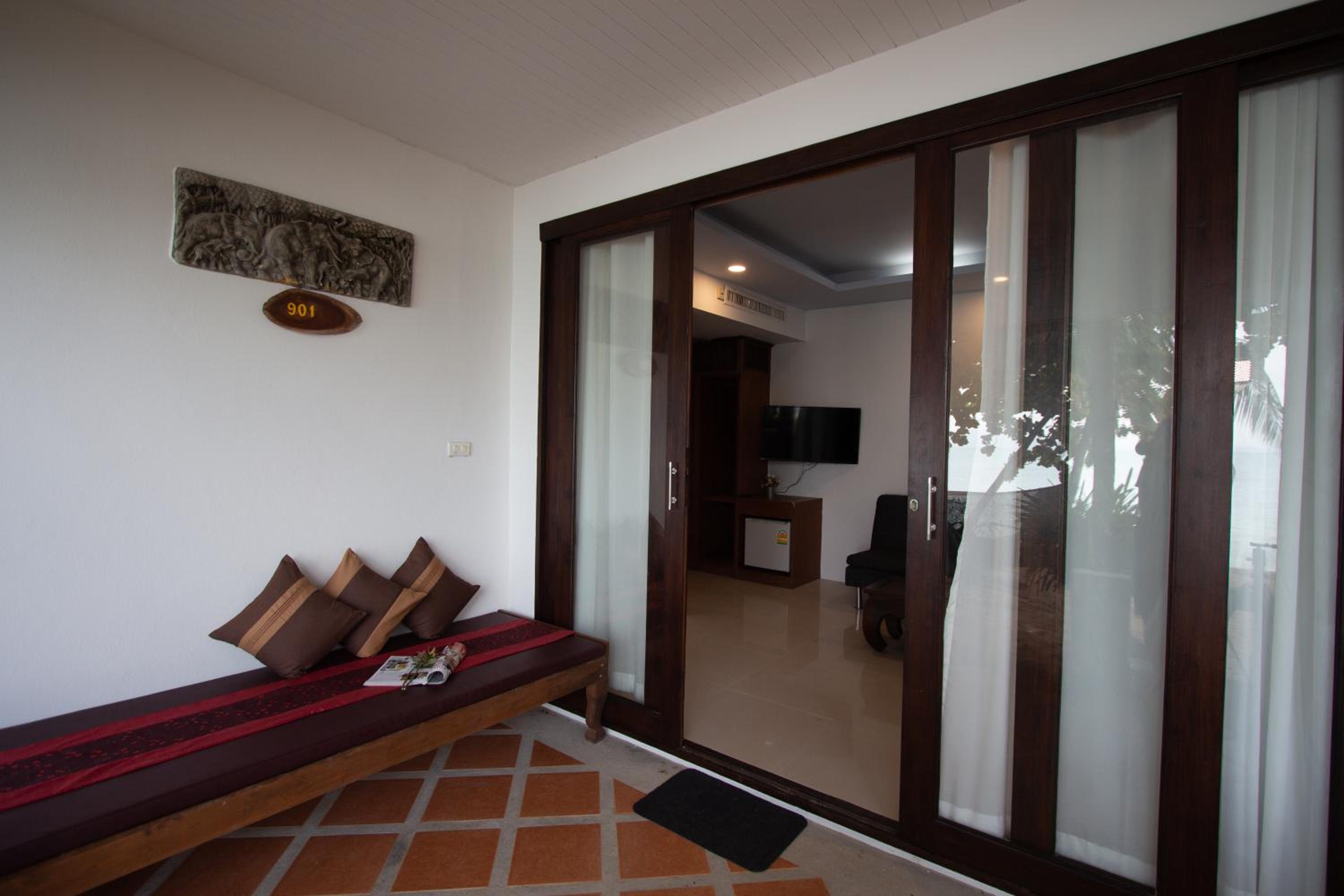 King Suite with Sea View - Photo 2