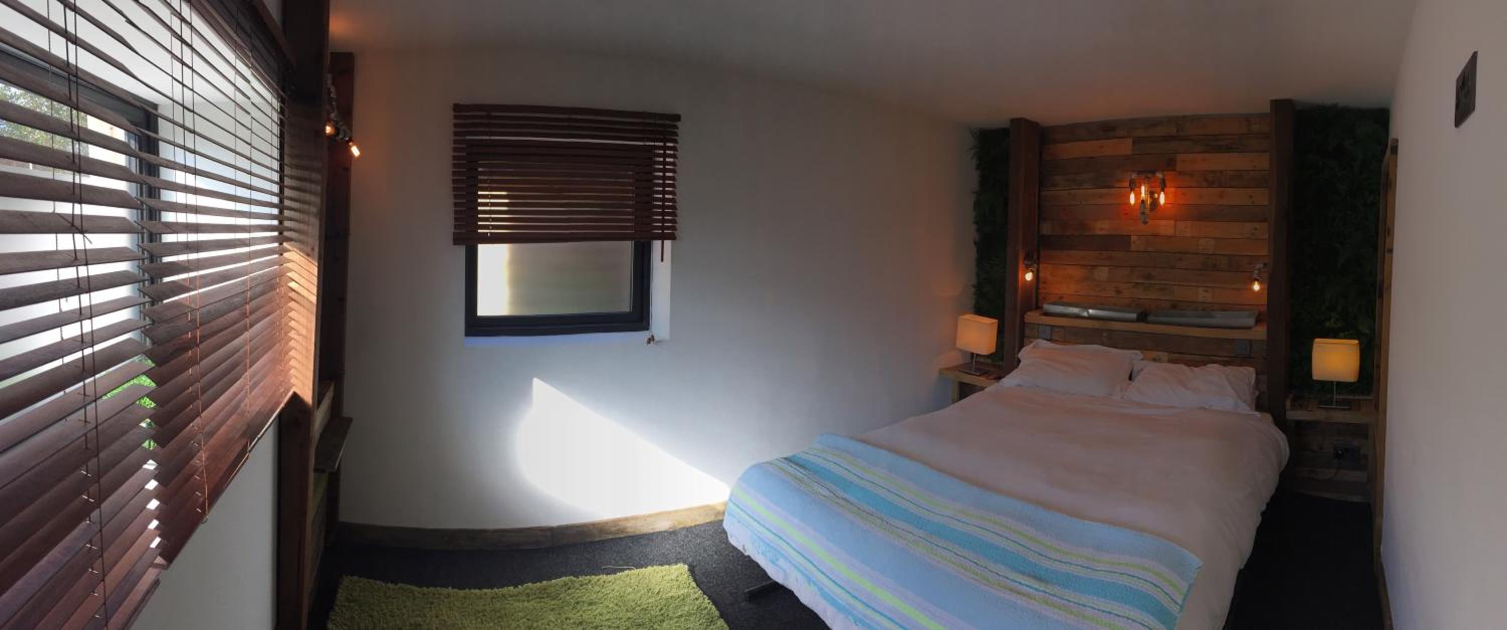 Double Room - Photo 5