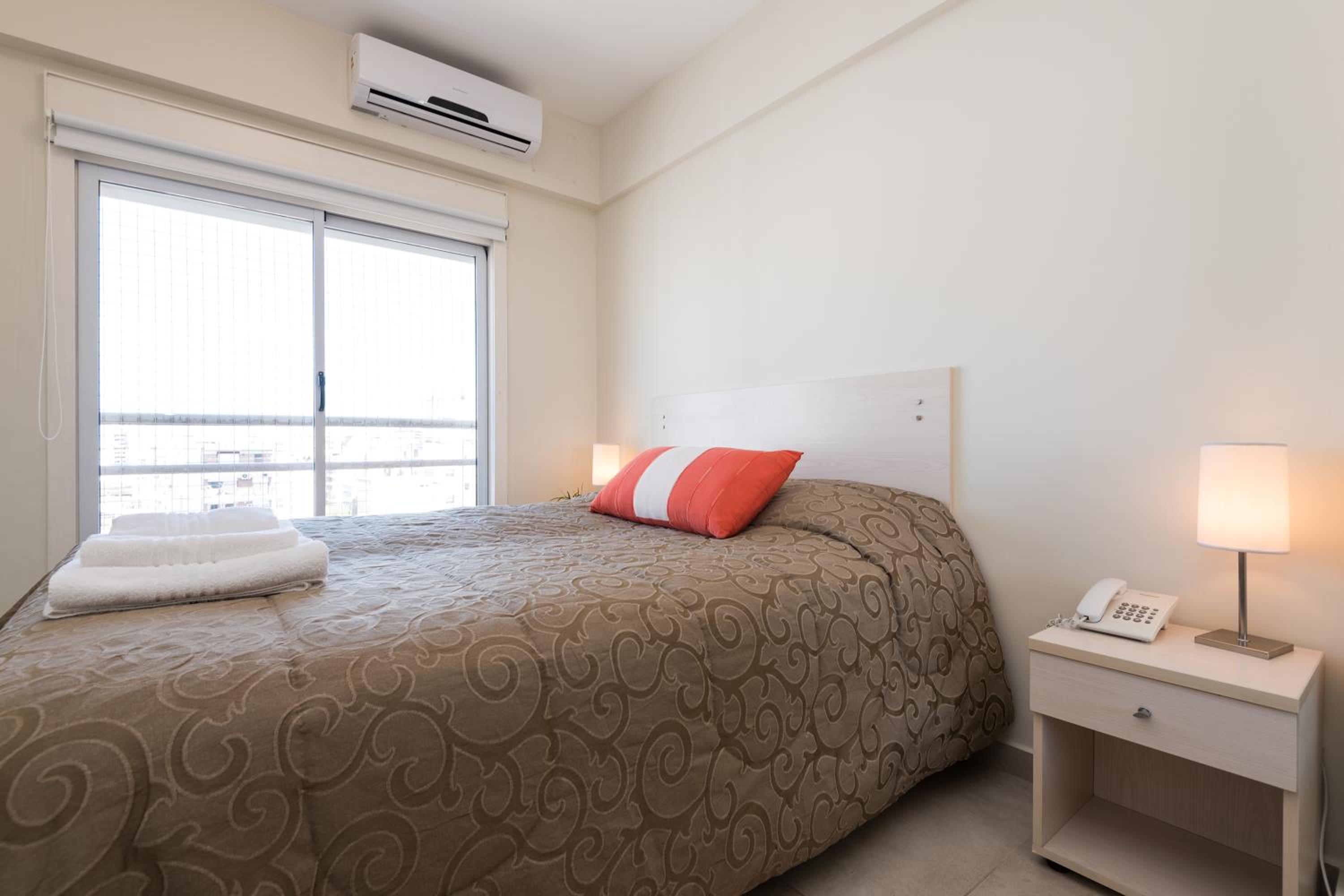 Apartment (4 Adults)