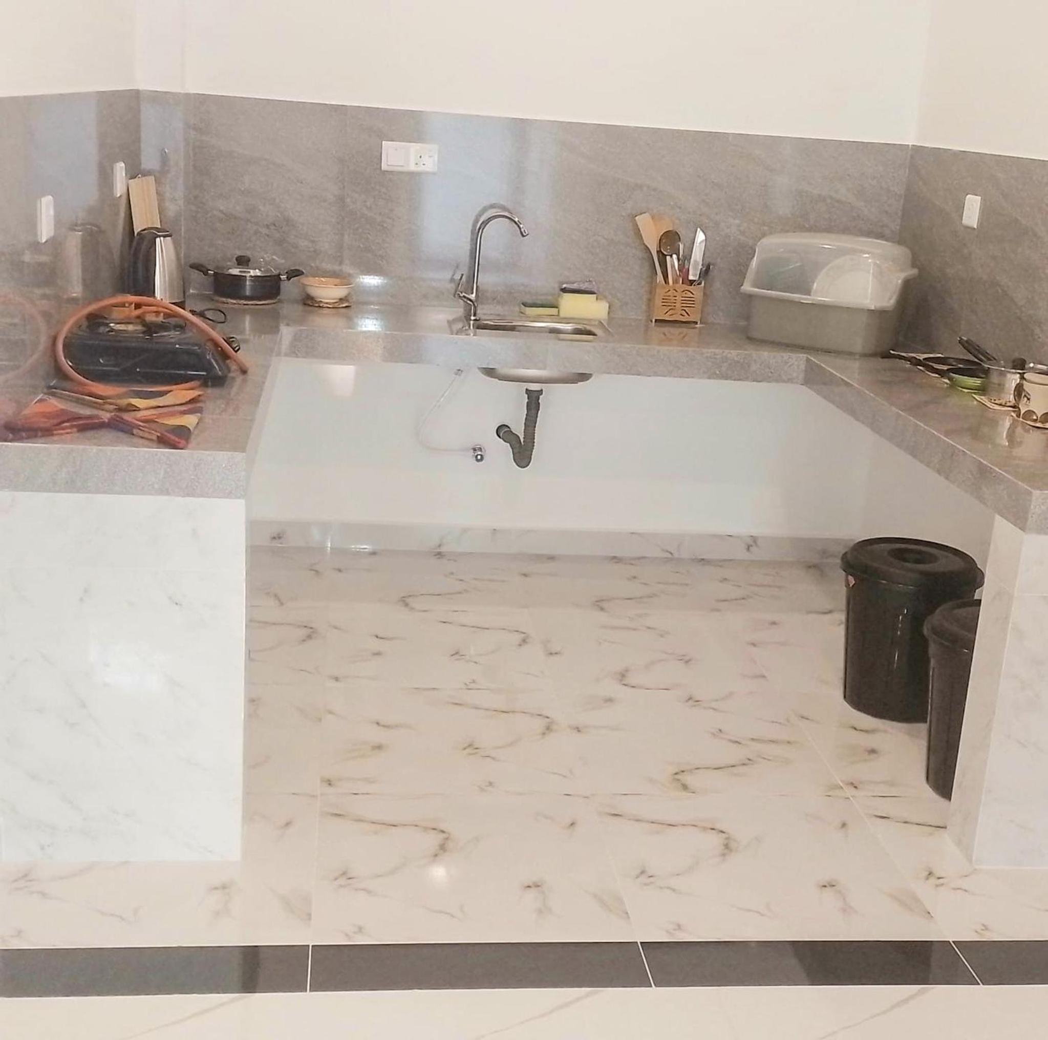Triple Room with Private Bathroom - Photo 18