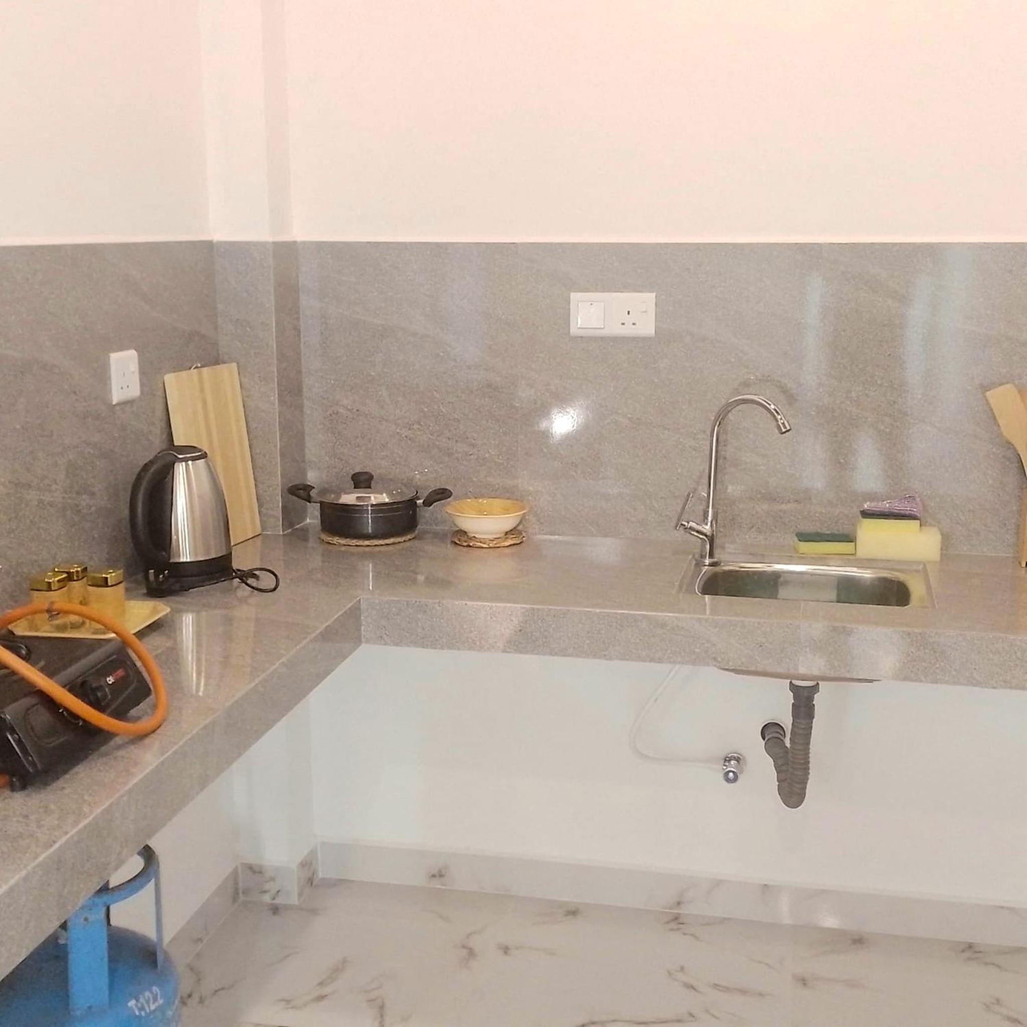 Triple Room with Private Bathroom - Photo 20