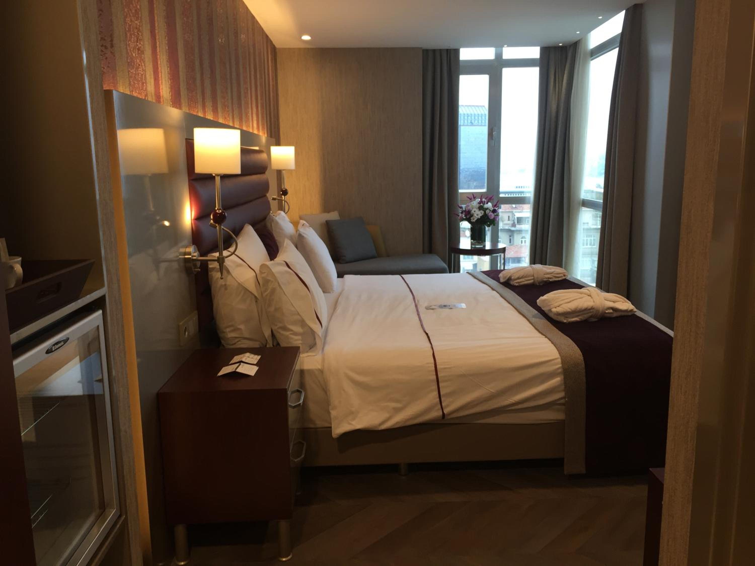 Deluxe Double Room with Bosphorus View - Free Access to Spa photo 1