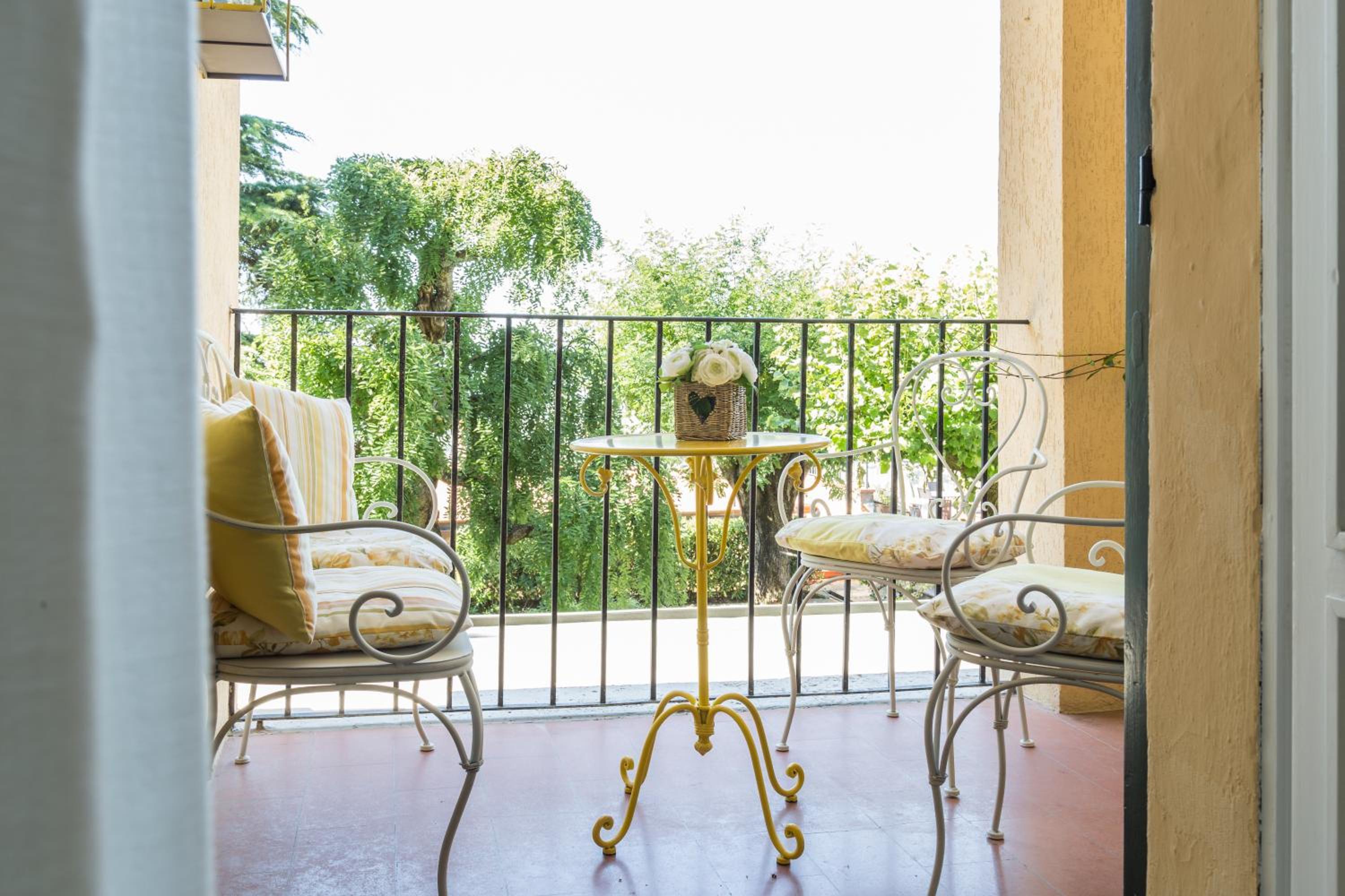 Superior Double Room with Balcony photo 2