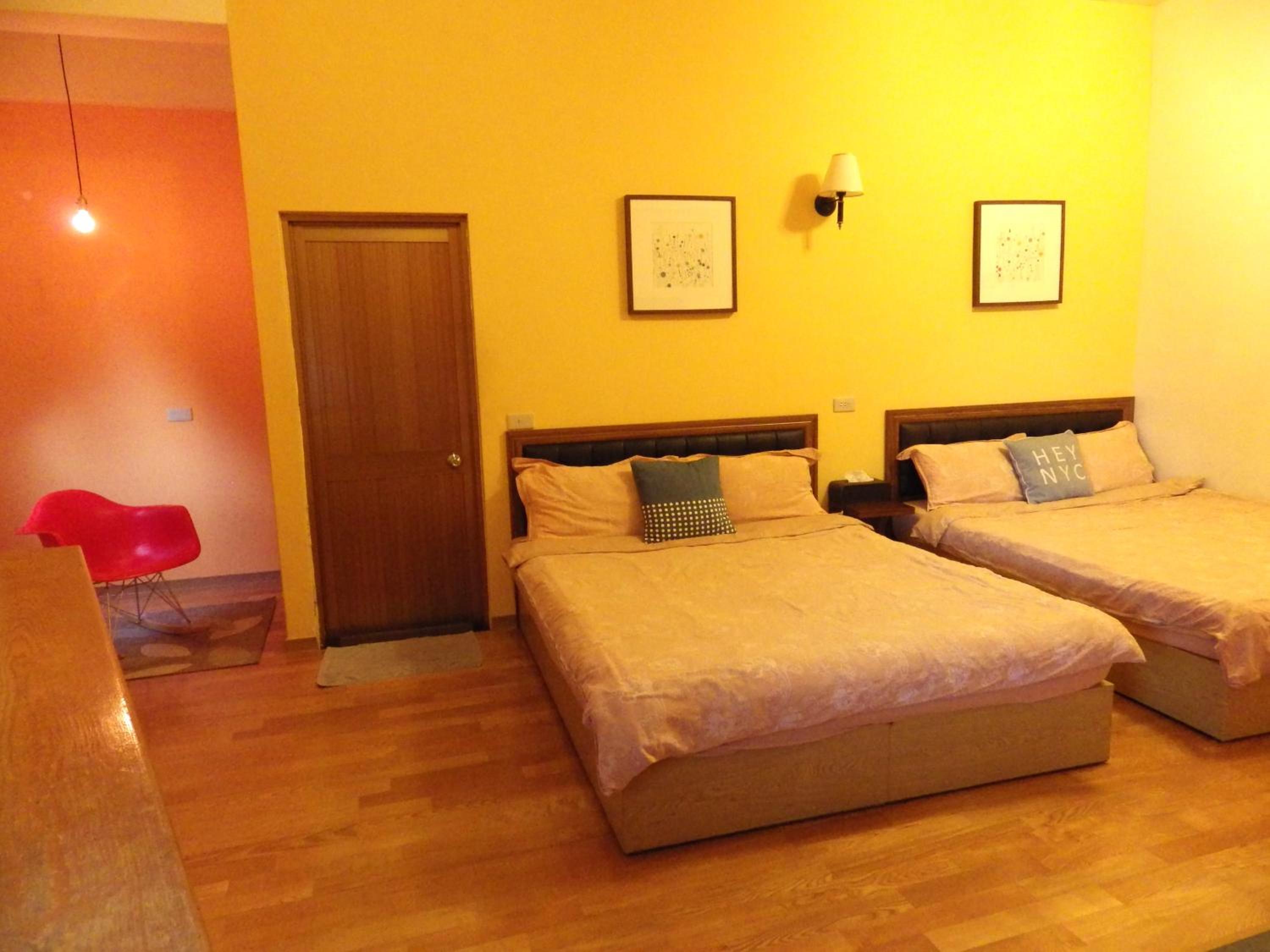 Superior Quadruple Room photo 2