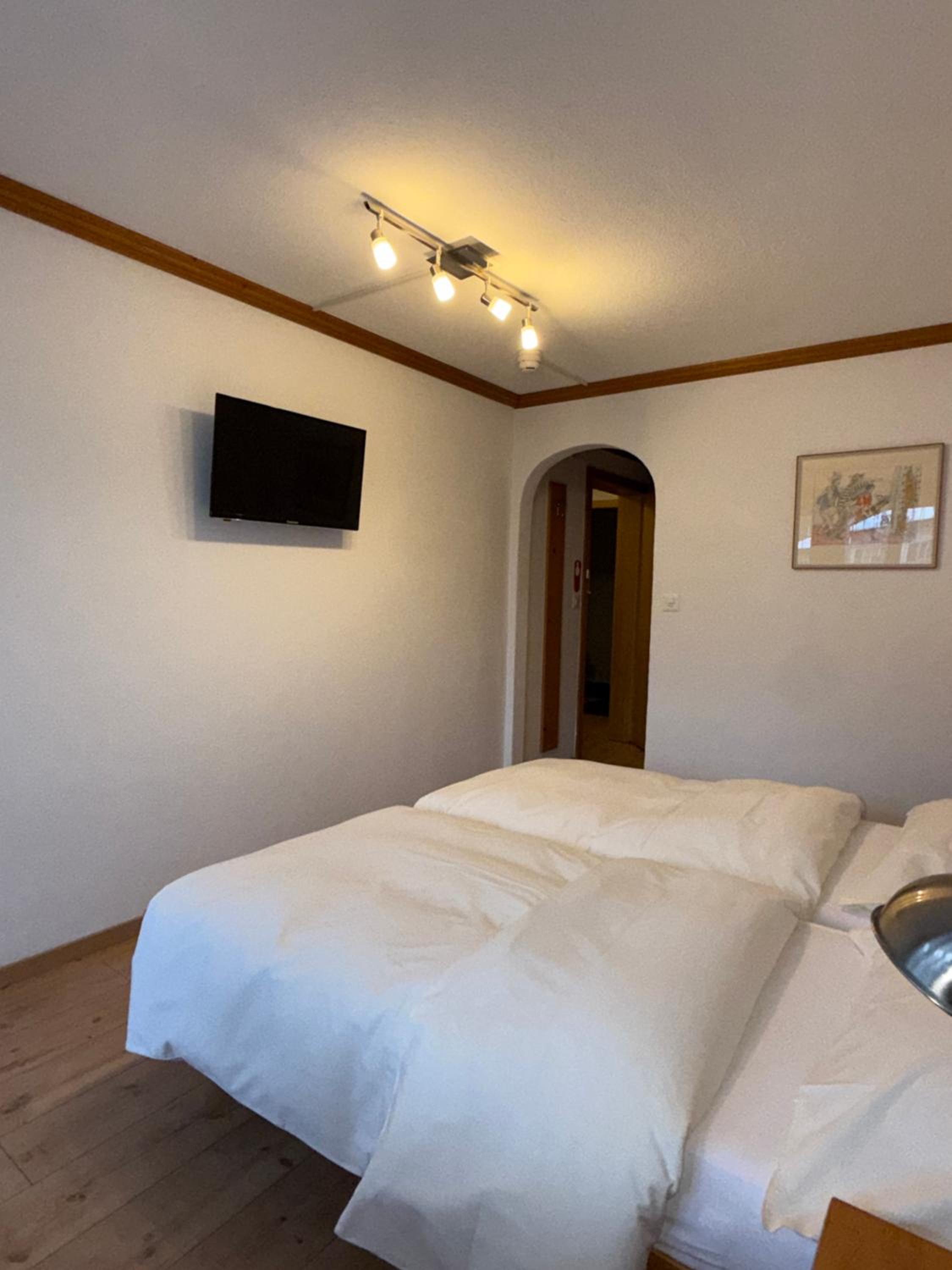 Twin Room with Balcony photo 3