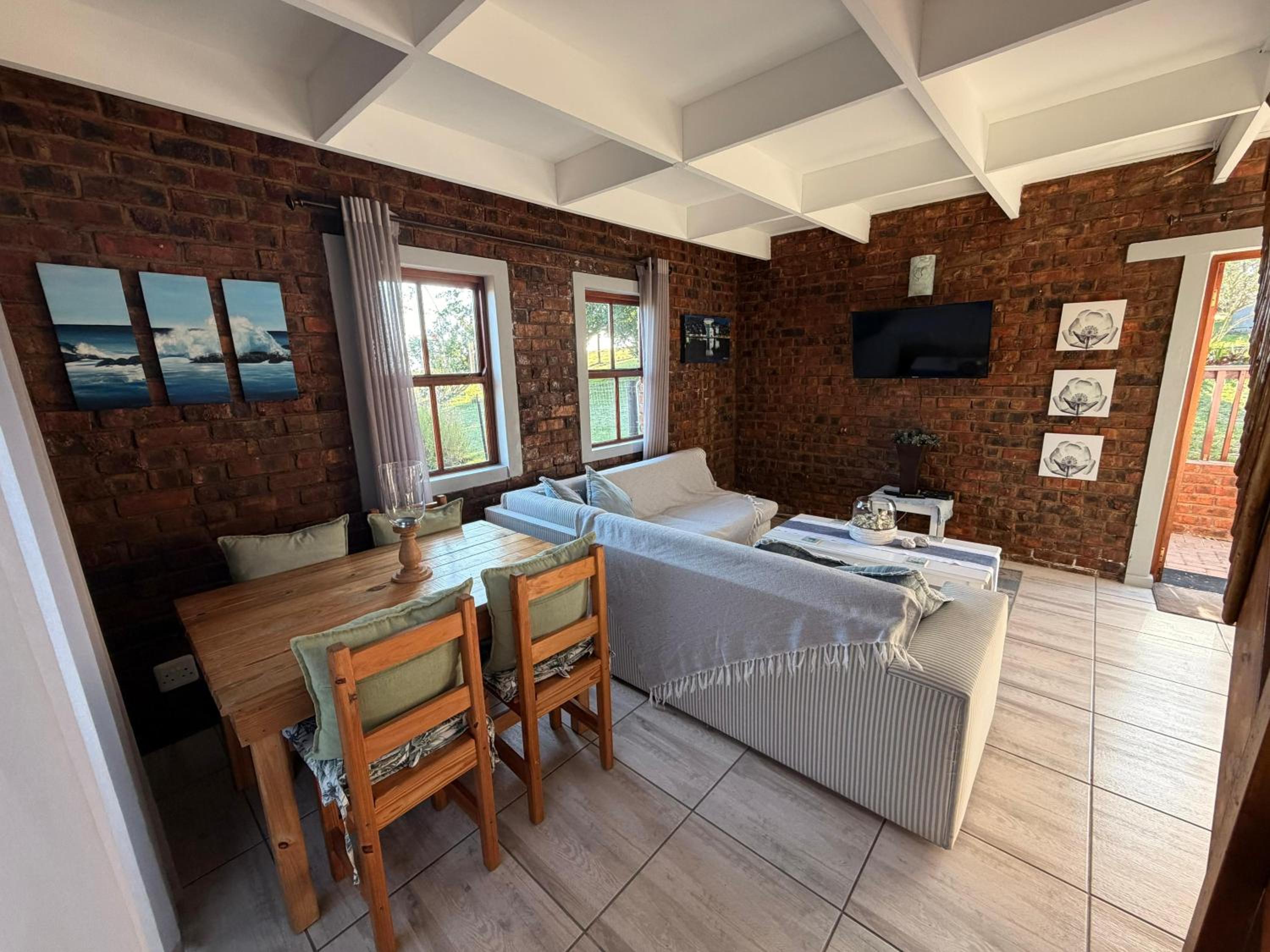 Two-Bedroom Villa photo 3