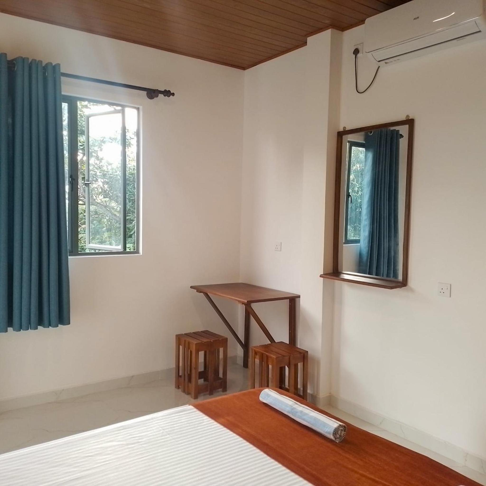 Family Room with Private Bathroom - Photo 11