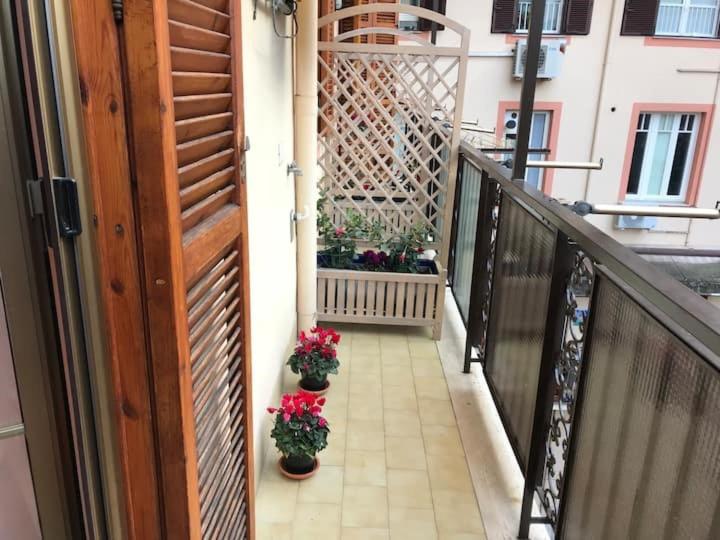 Three-Bedroom Apartment with Balcony