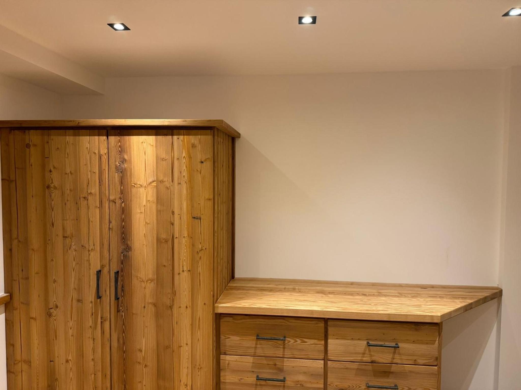 Two-Bedroom Apartment with Mountain View photo 3