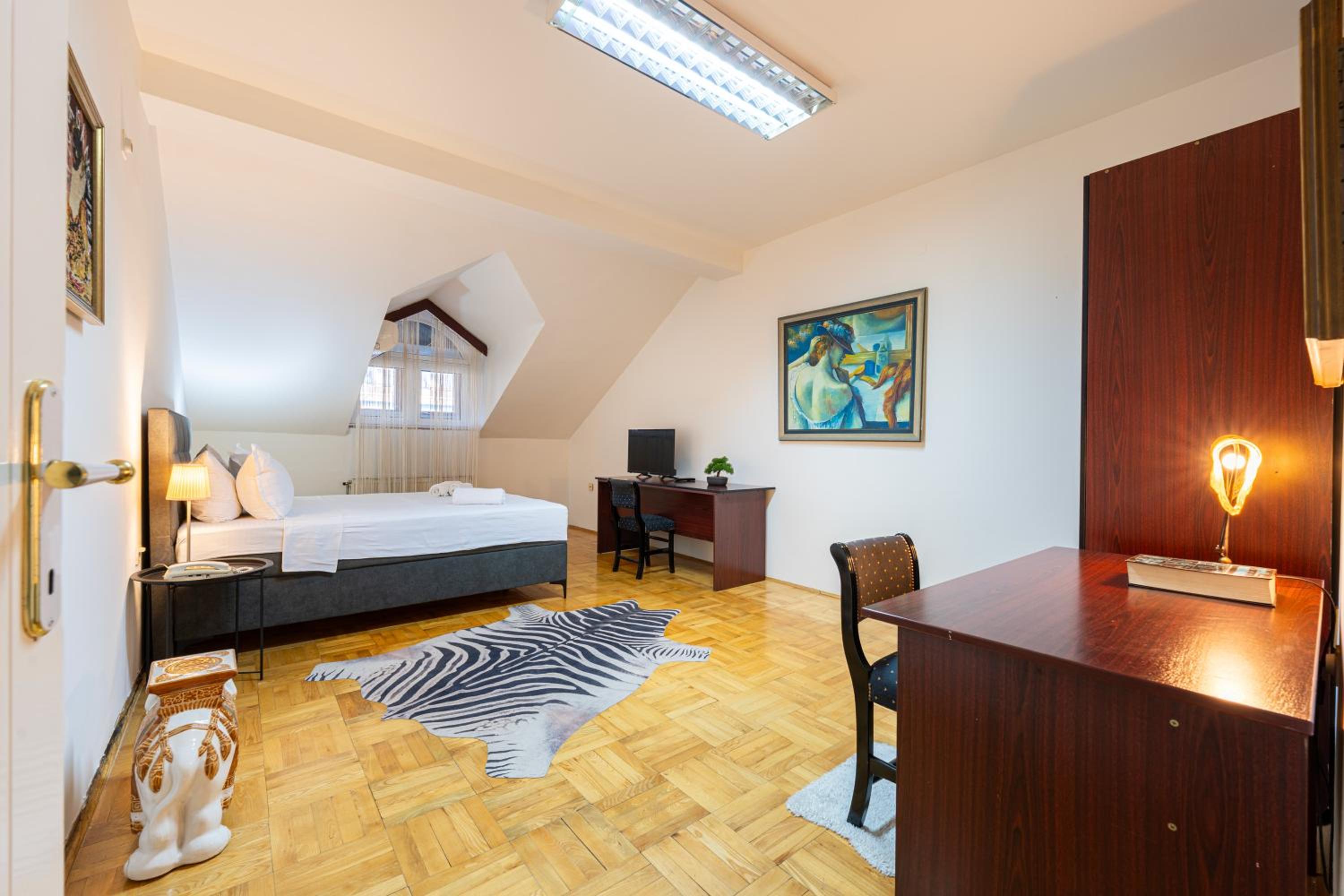 Standard Double Room - Photo 1
